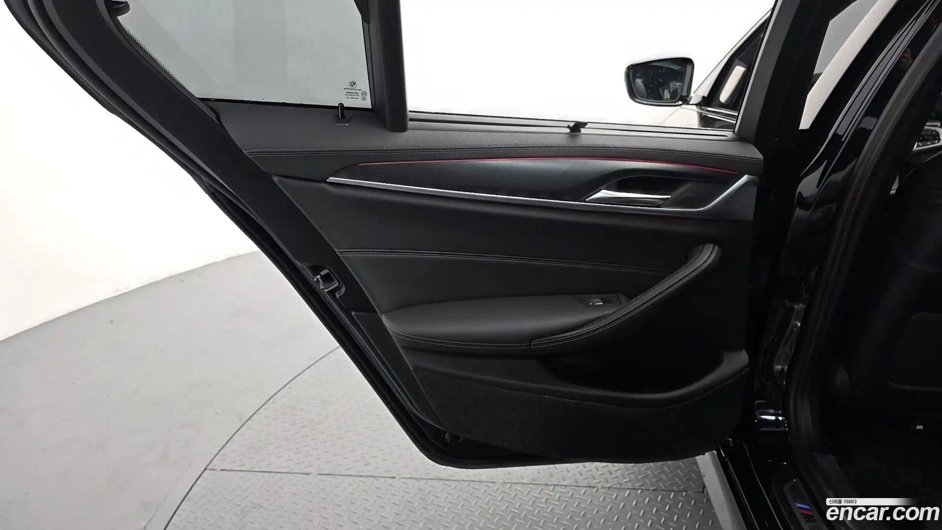 5-Series BMW 2023.6-INNER-035