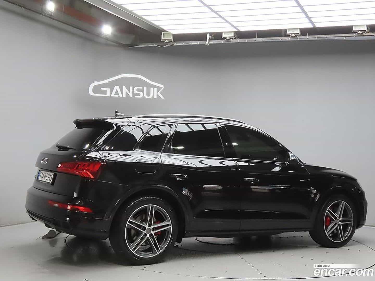 SQ5 Audi 2020.11-OUTER-004