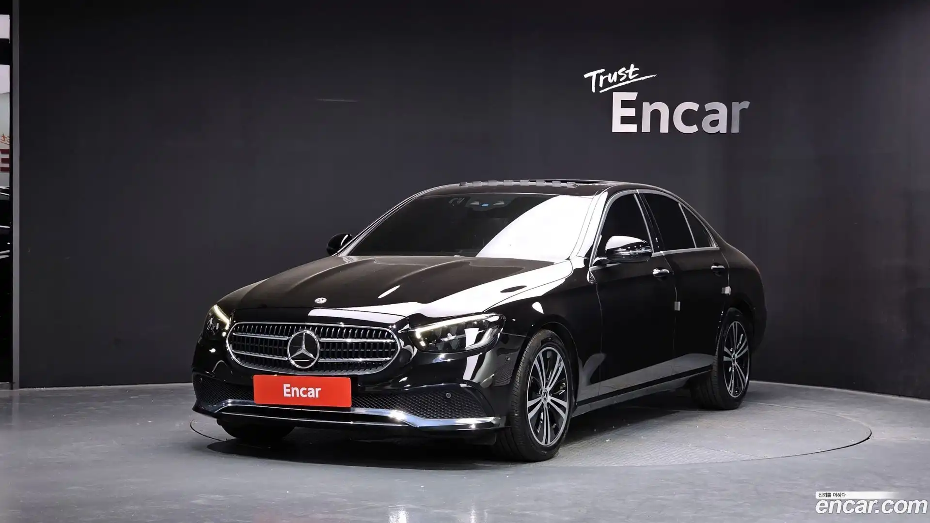 E-Class Mercedes-Benz 2021.4-OUTER-001