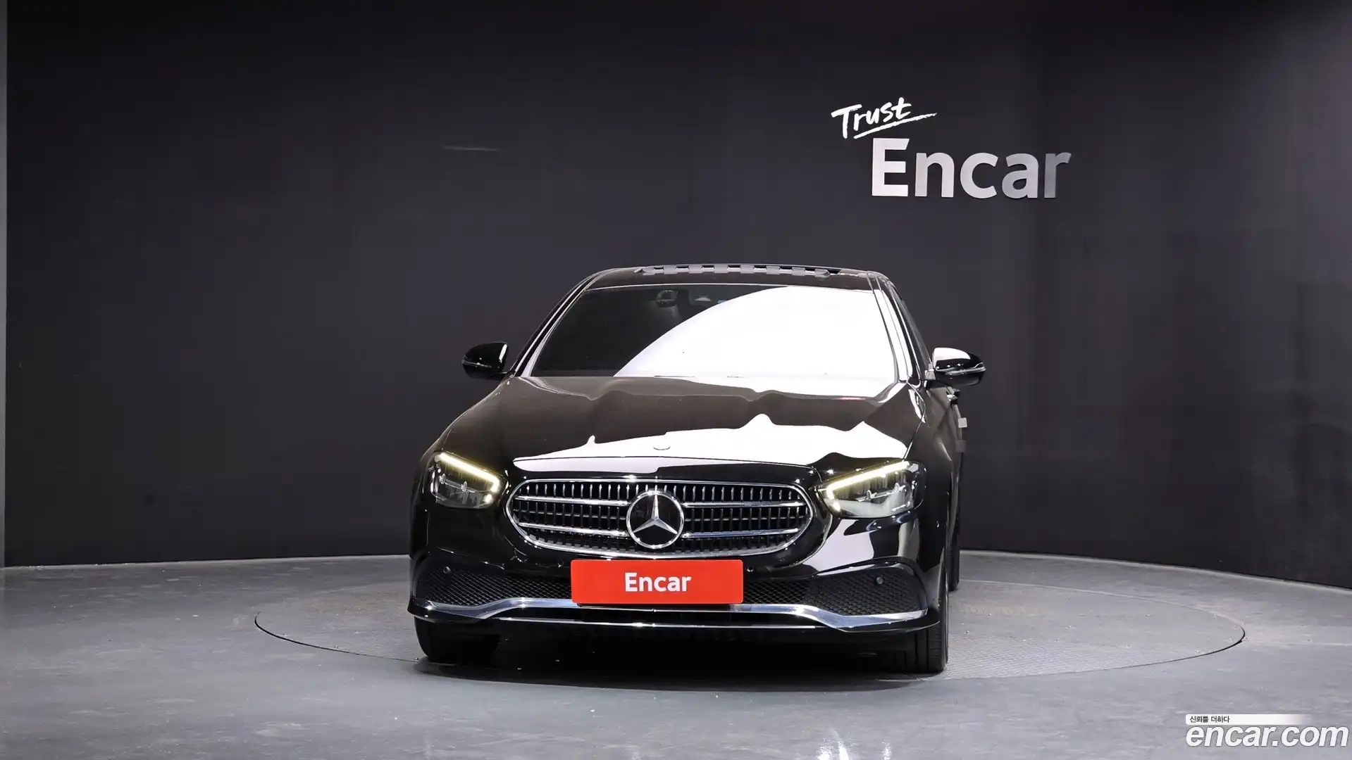 E-Class Mercedes-Benz 2021.4-OUTER-003