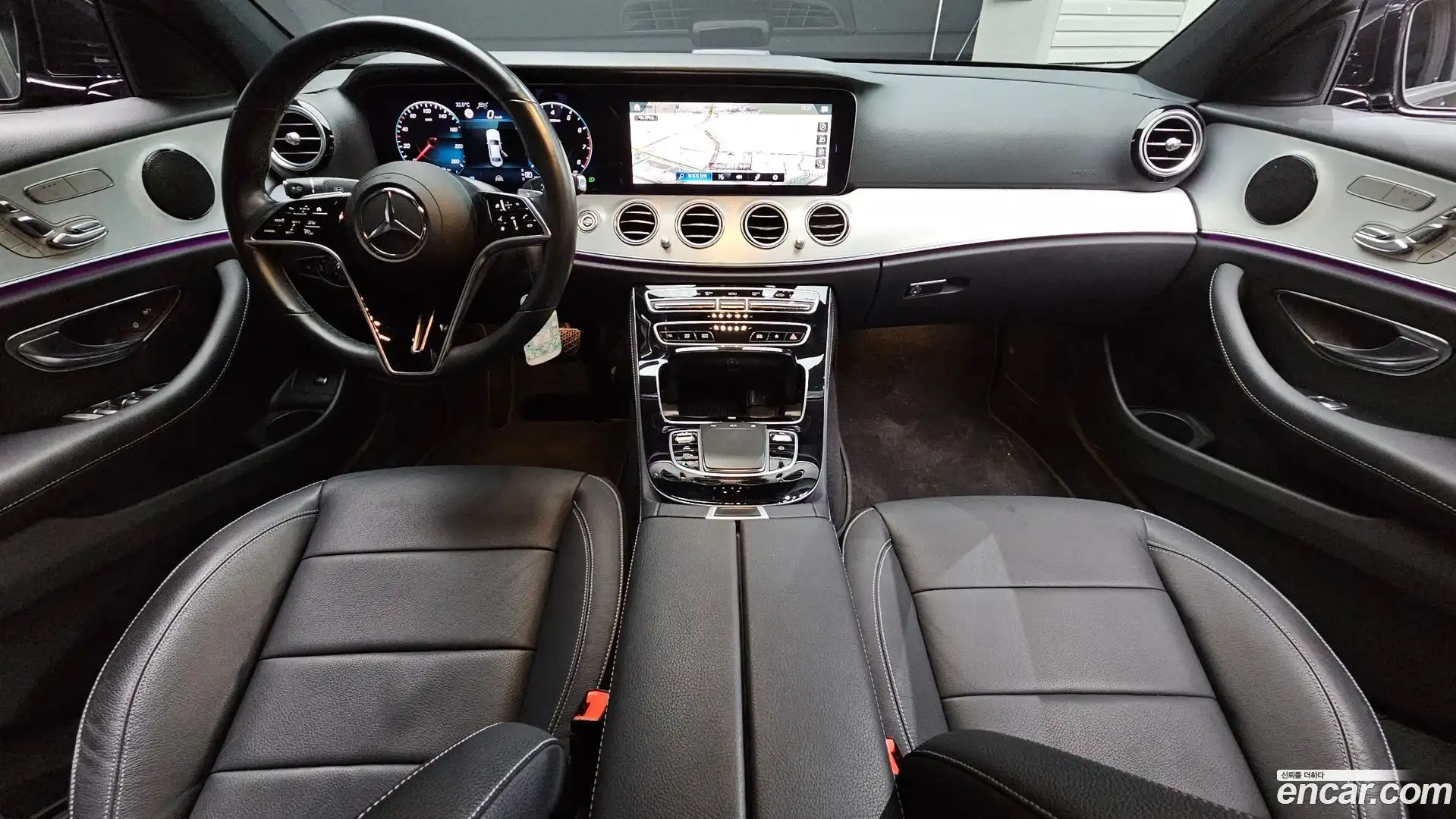 E-Class Mercedes-Benz 2021.4-INNER-007