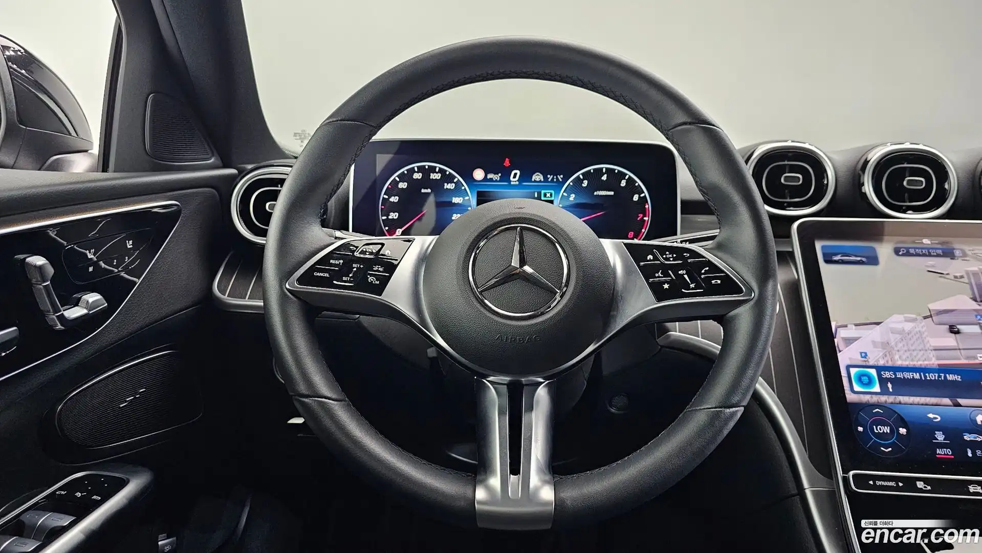 C-Class Mercedes-Benz 2024.4-OPTION-018