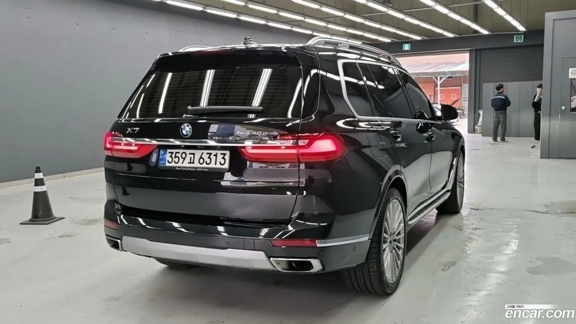 X7 BMW 2022.2-OUTER-002