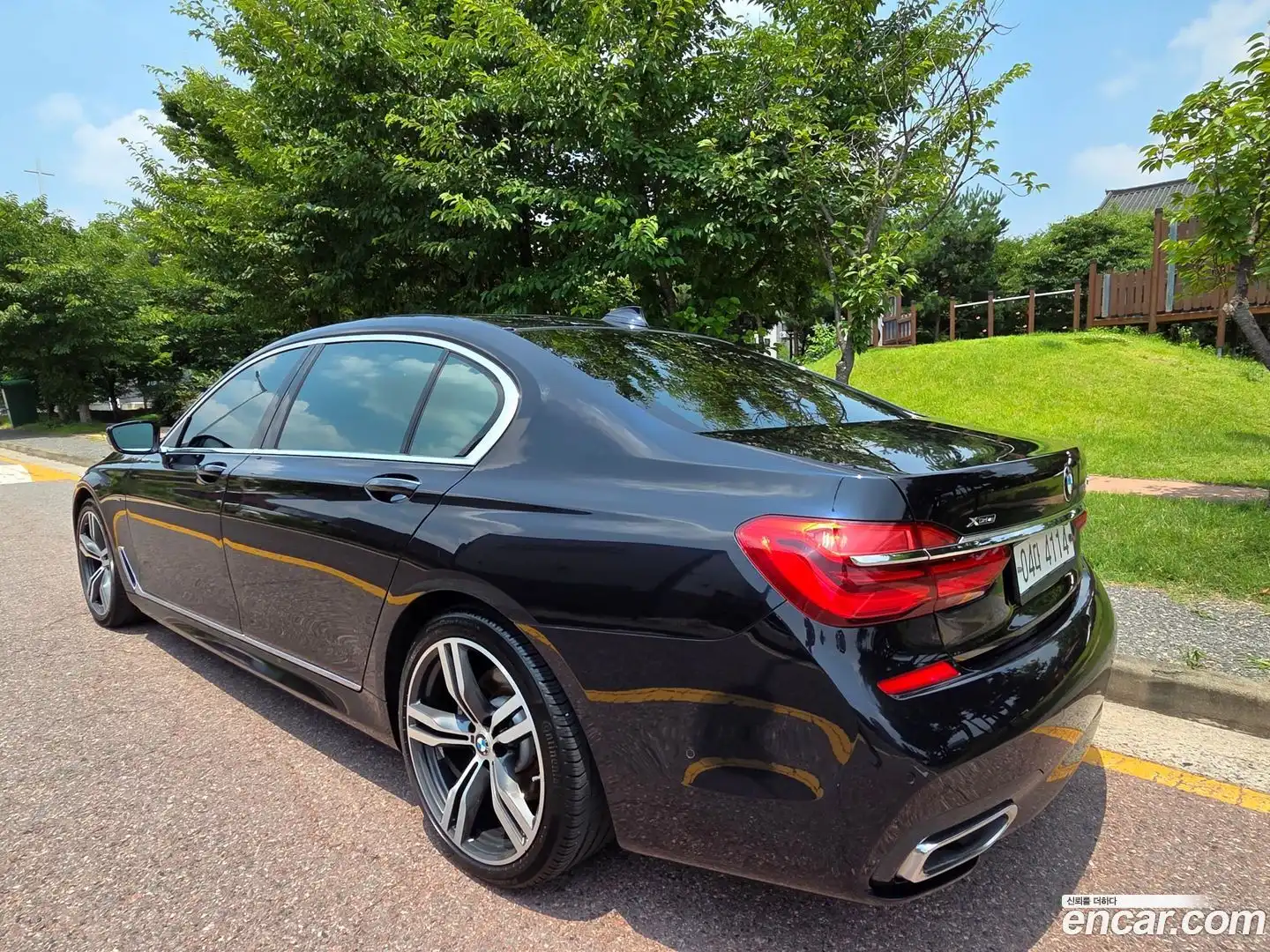 7-Series BMW 2018.7-OUTER-004