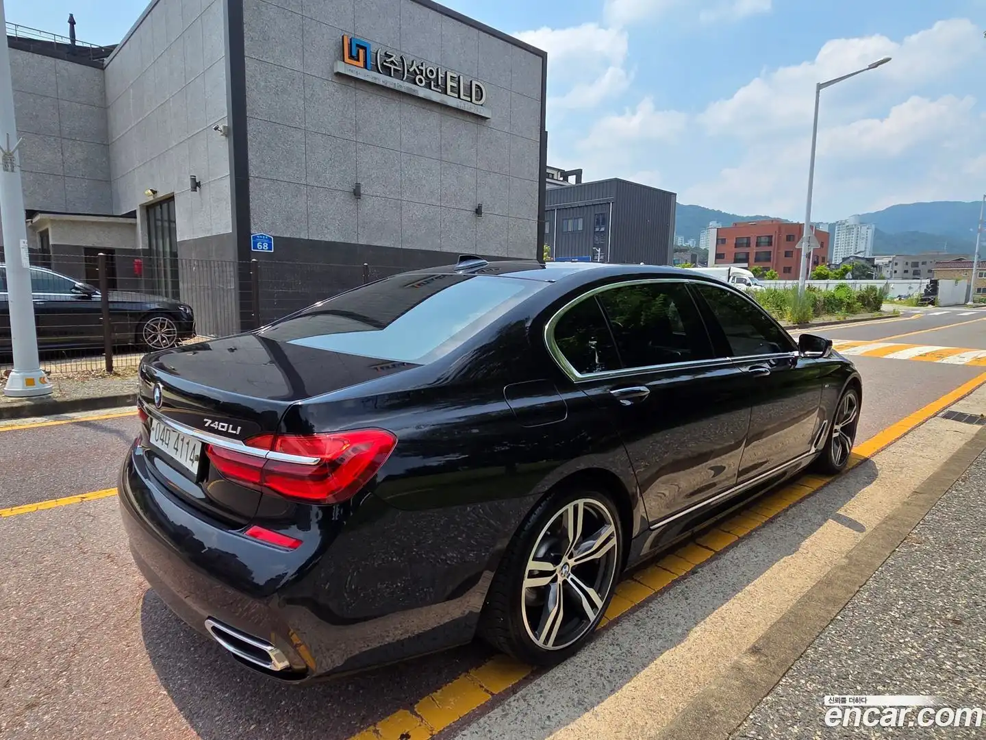 7-Series BMW 2018.7-OUTER-006