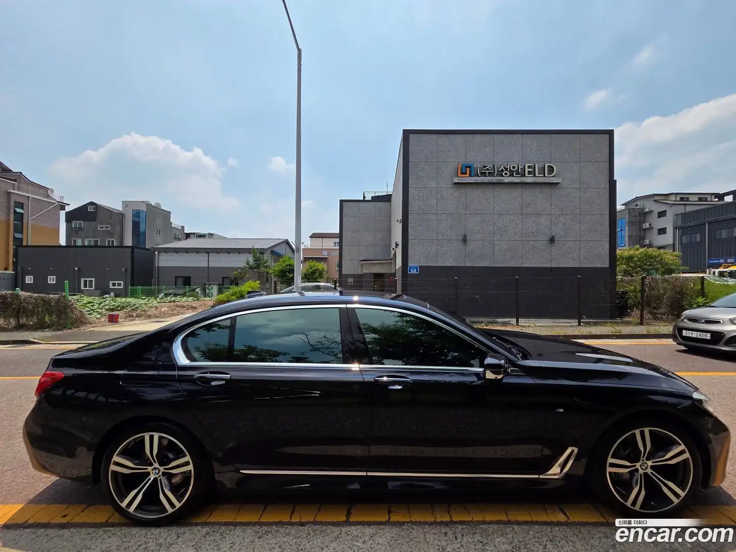 7-Series BMW 2018.7-INNER-007