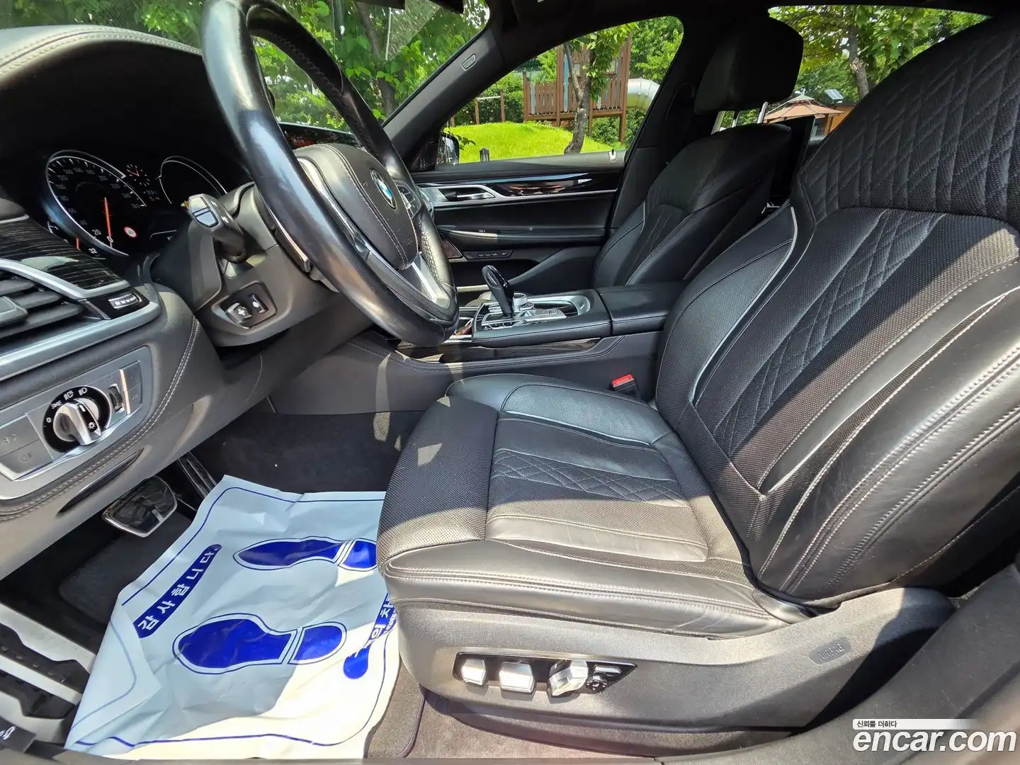 7-Series BMW 2018.7-OPTION-015
