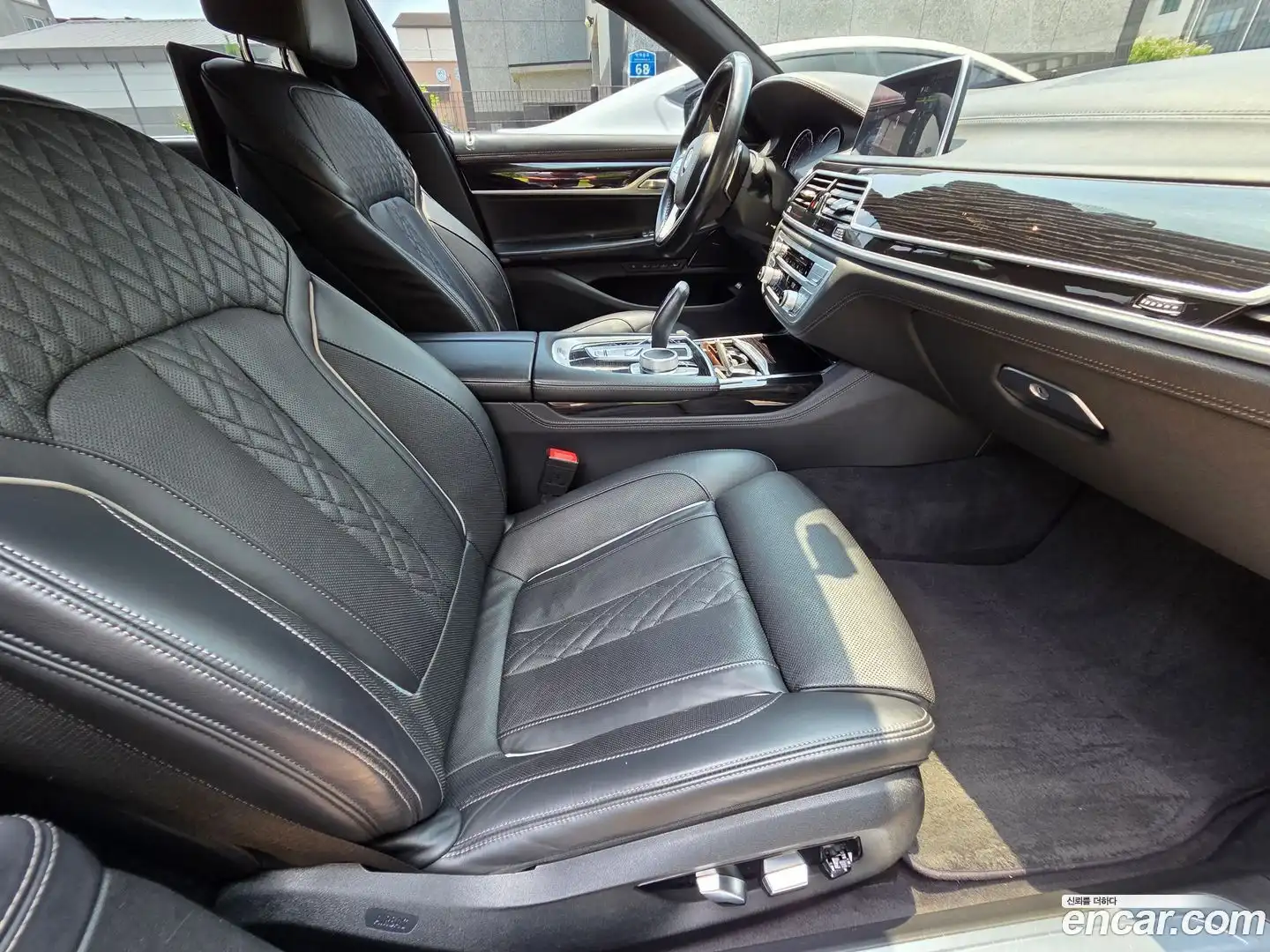 7-Series BMW 2018.7-OPTION-019
