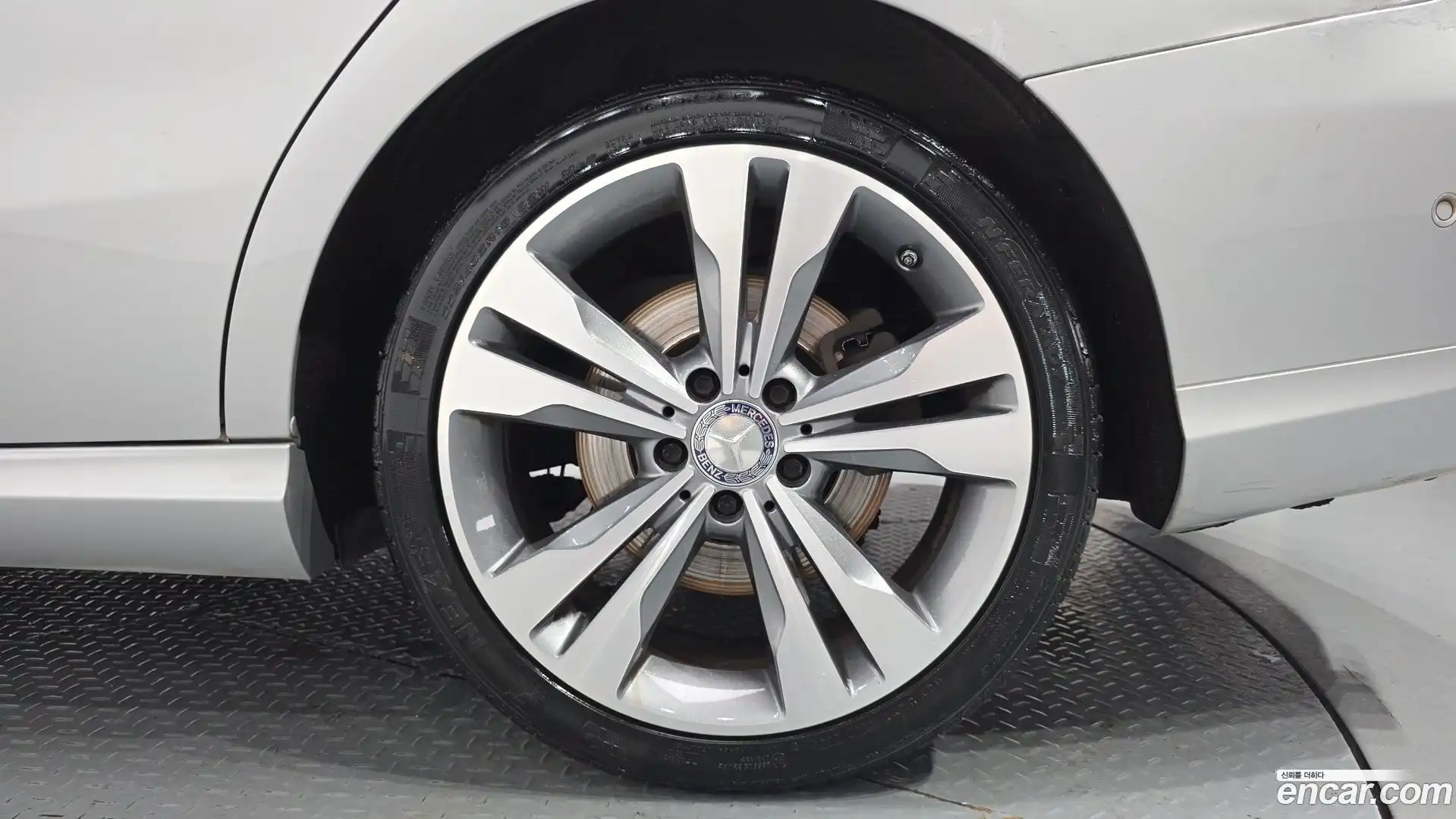 CLA-Class Mercedes-Benz 2016.7-OUTER-005