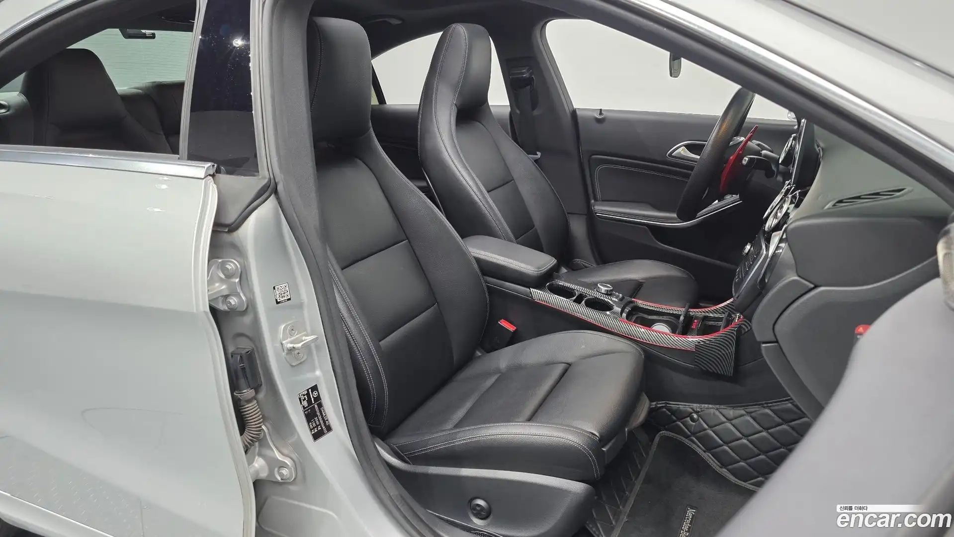 CLA-Class Mercedes-Benz 2016.7-OPTION-016
