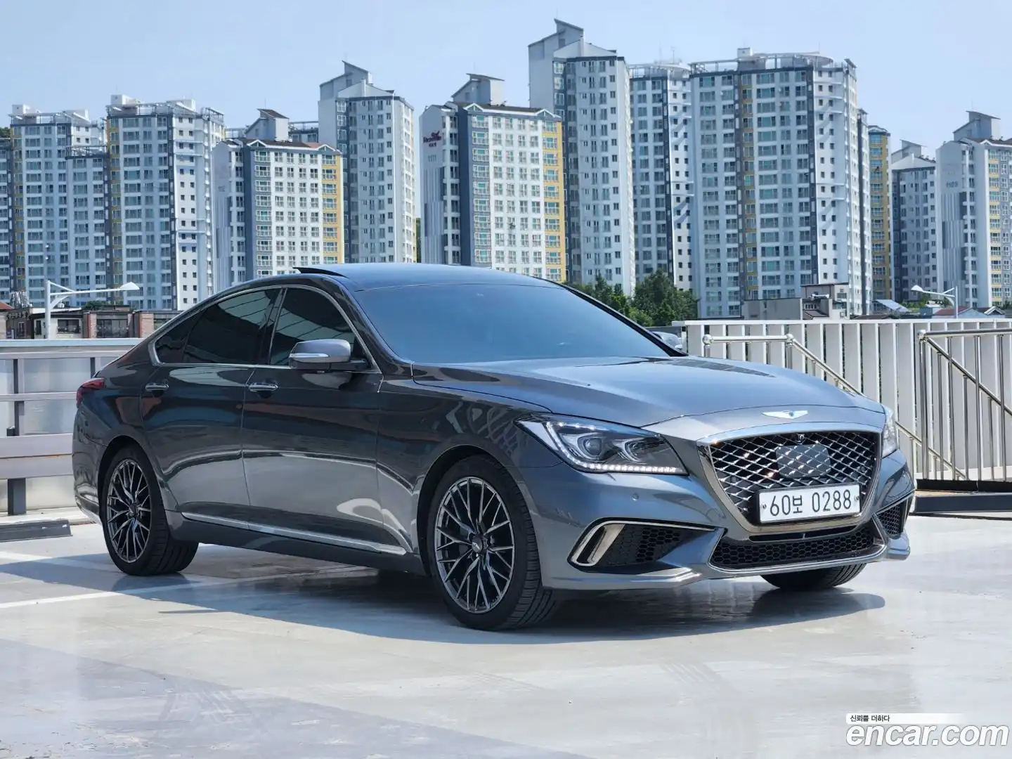 G80 Genesis 2016.11-OUTER-001