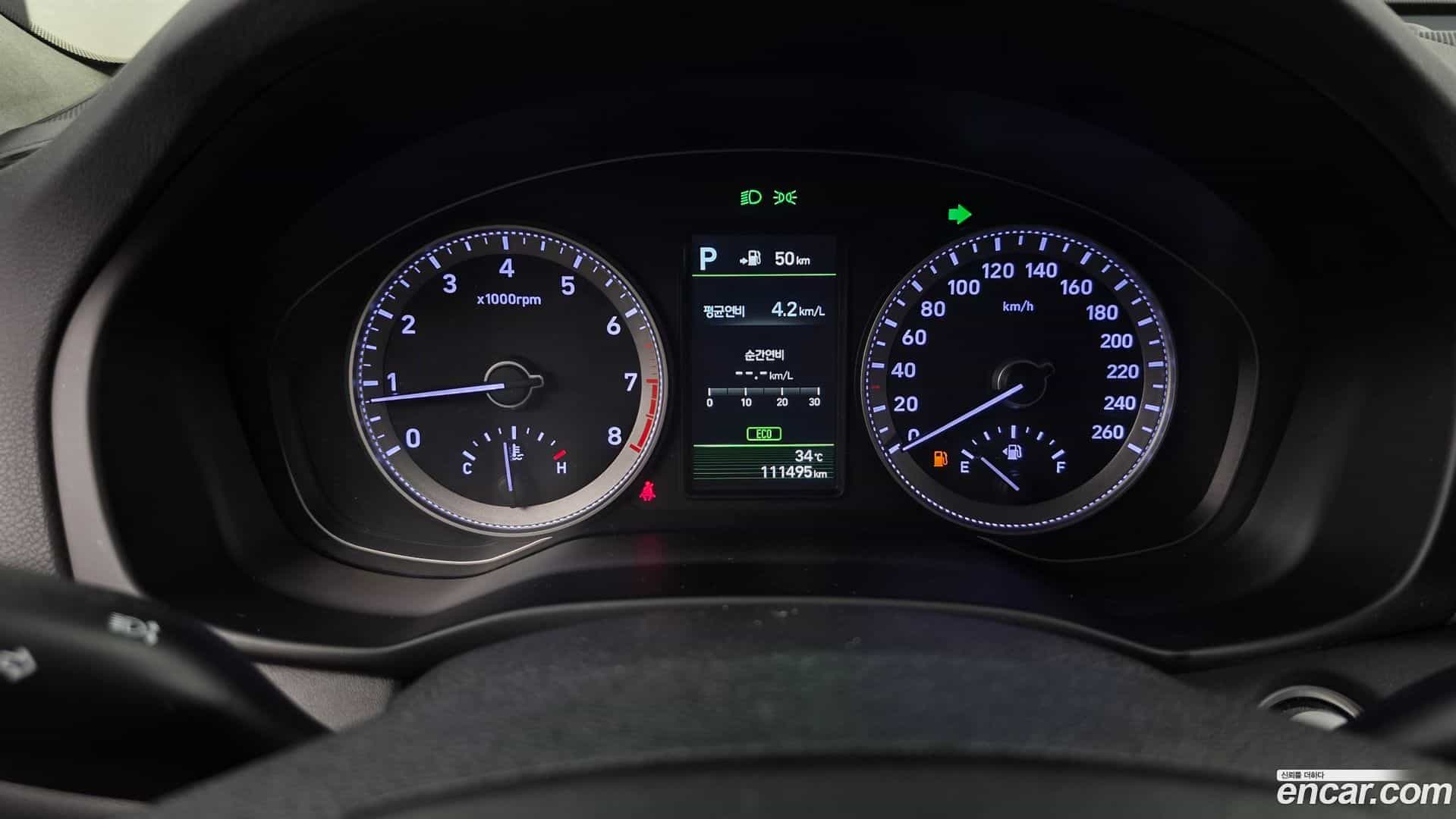 Grandeur Hyundai 2016.11-INNER-008