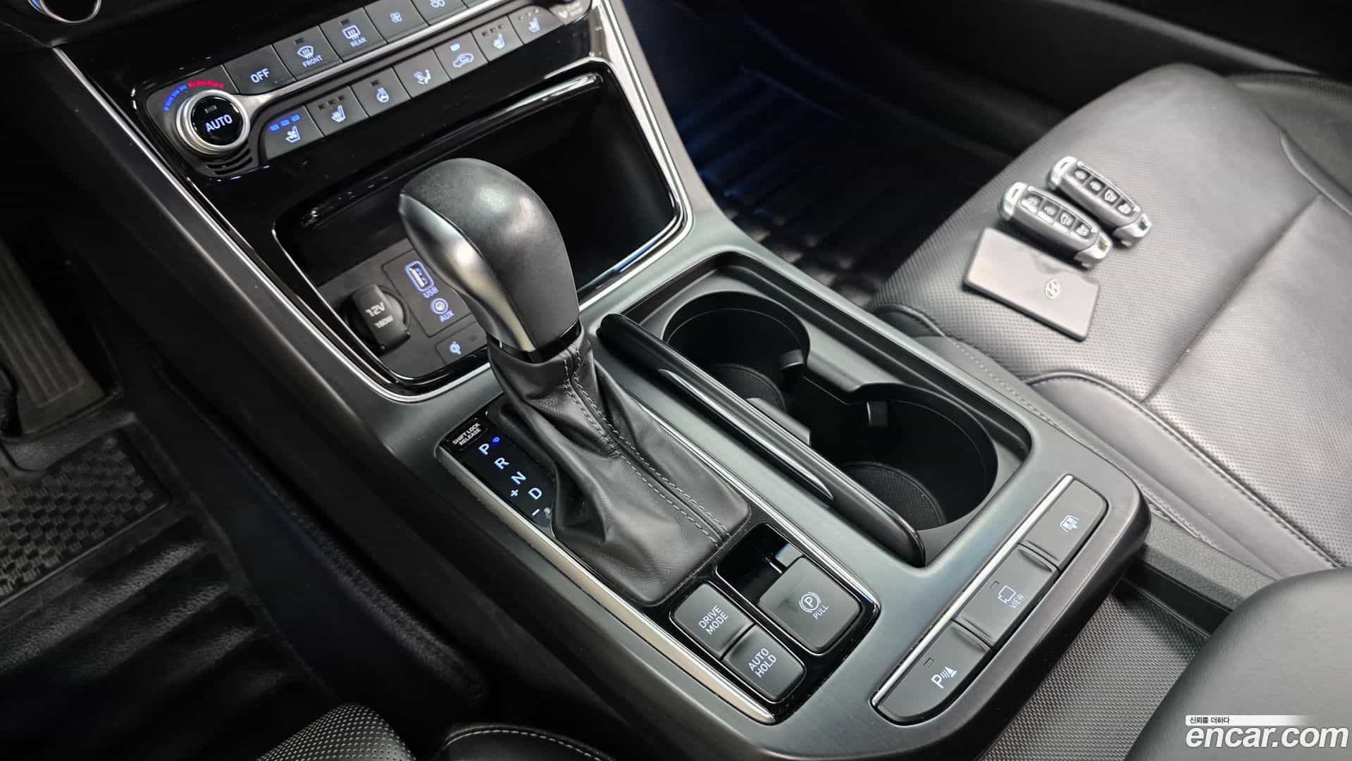 Grandeur Hyundai 2016.11-INNER-009