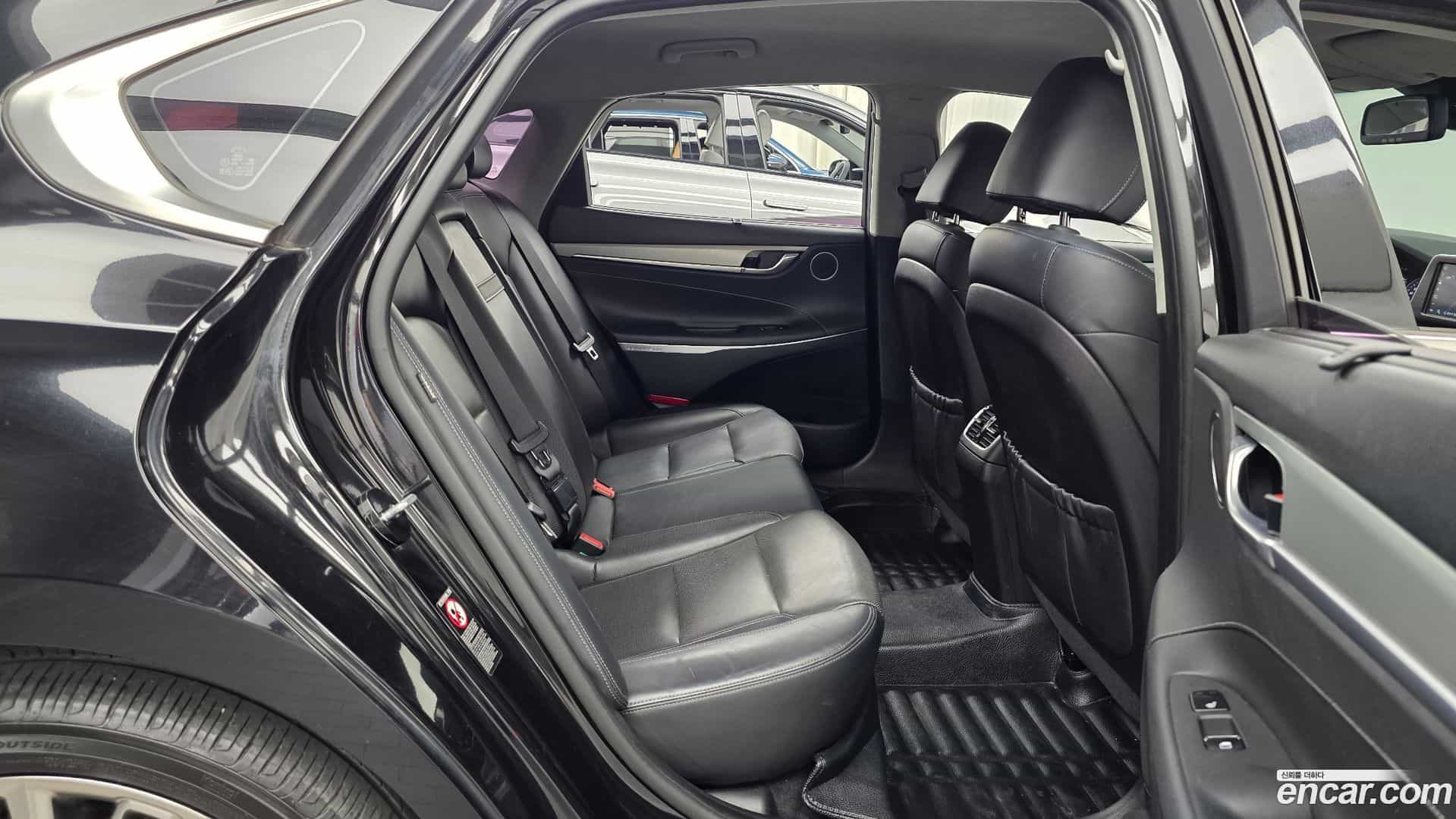 Grandeur Hyundai 2016.11-OPTION-016