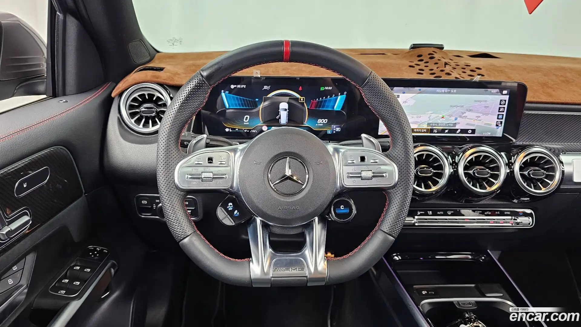 GLB-Class Mercedes-Benz 2022.4-OPTION-017
