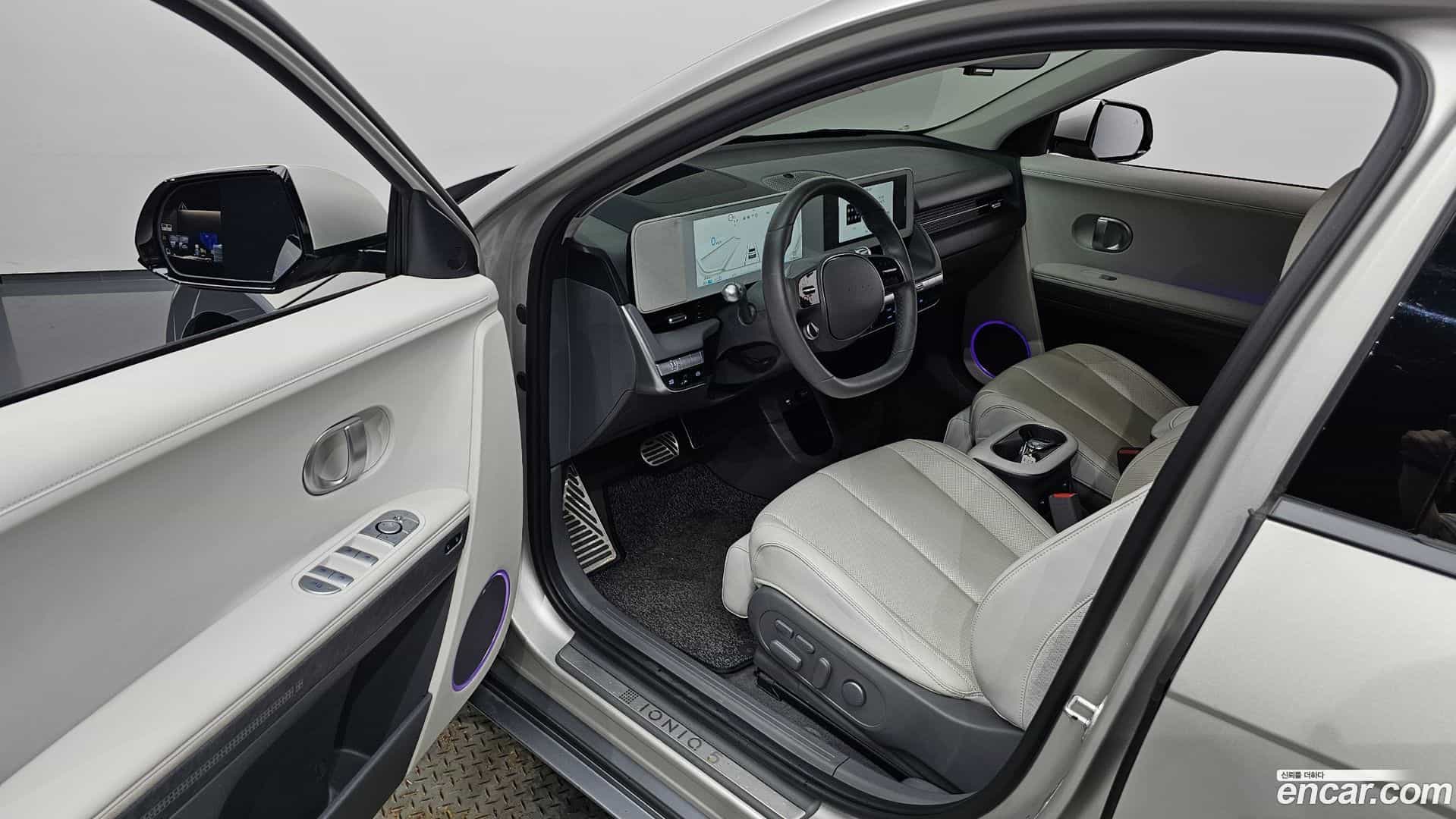 Ioniq5 Hyundai 2021.5-INNER-010