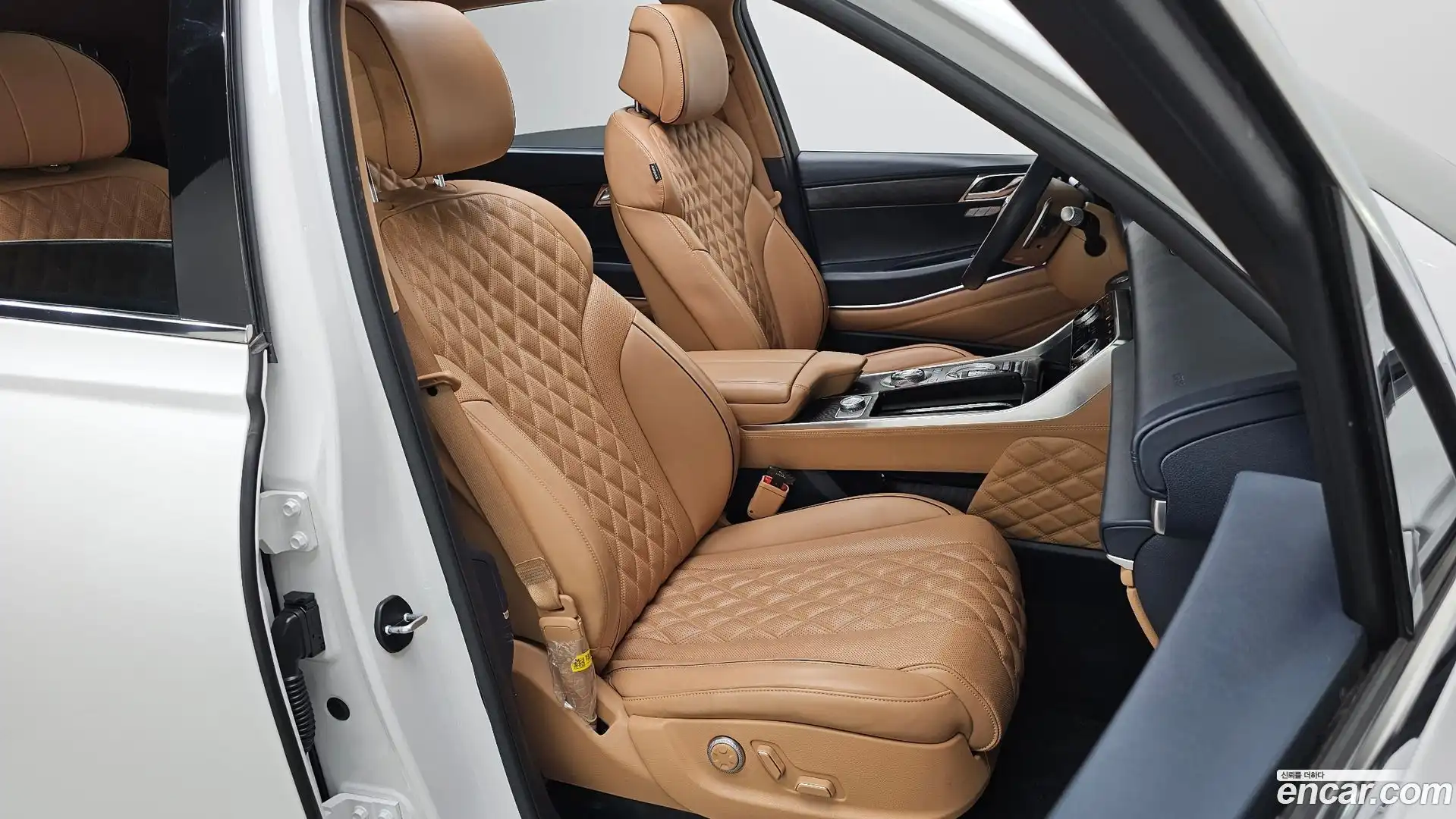 GV80 Genesis 2022.3-INNER-036