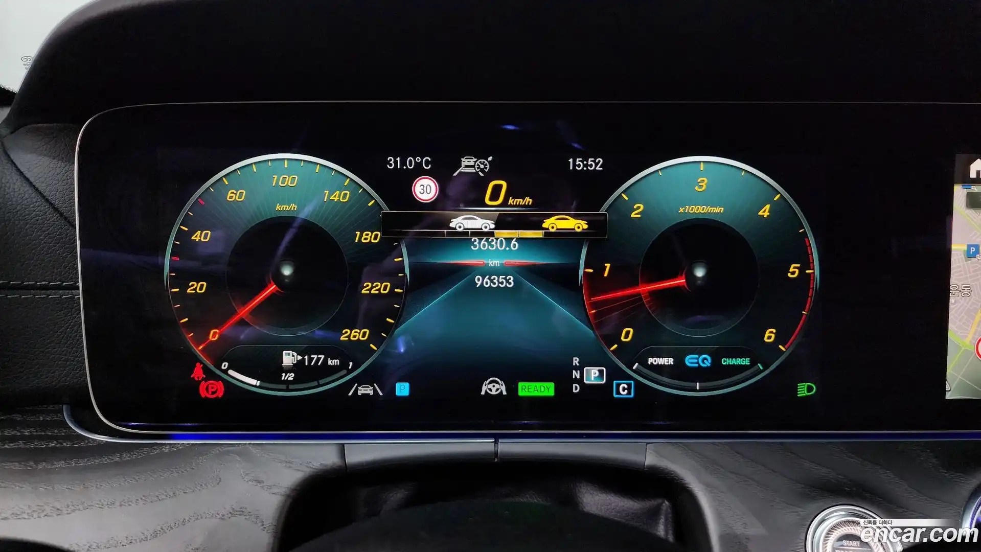 CLS-Class Mercedes-Benz 2022.3-INNER-008