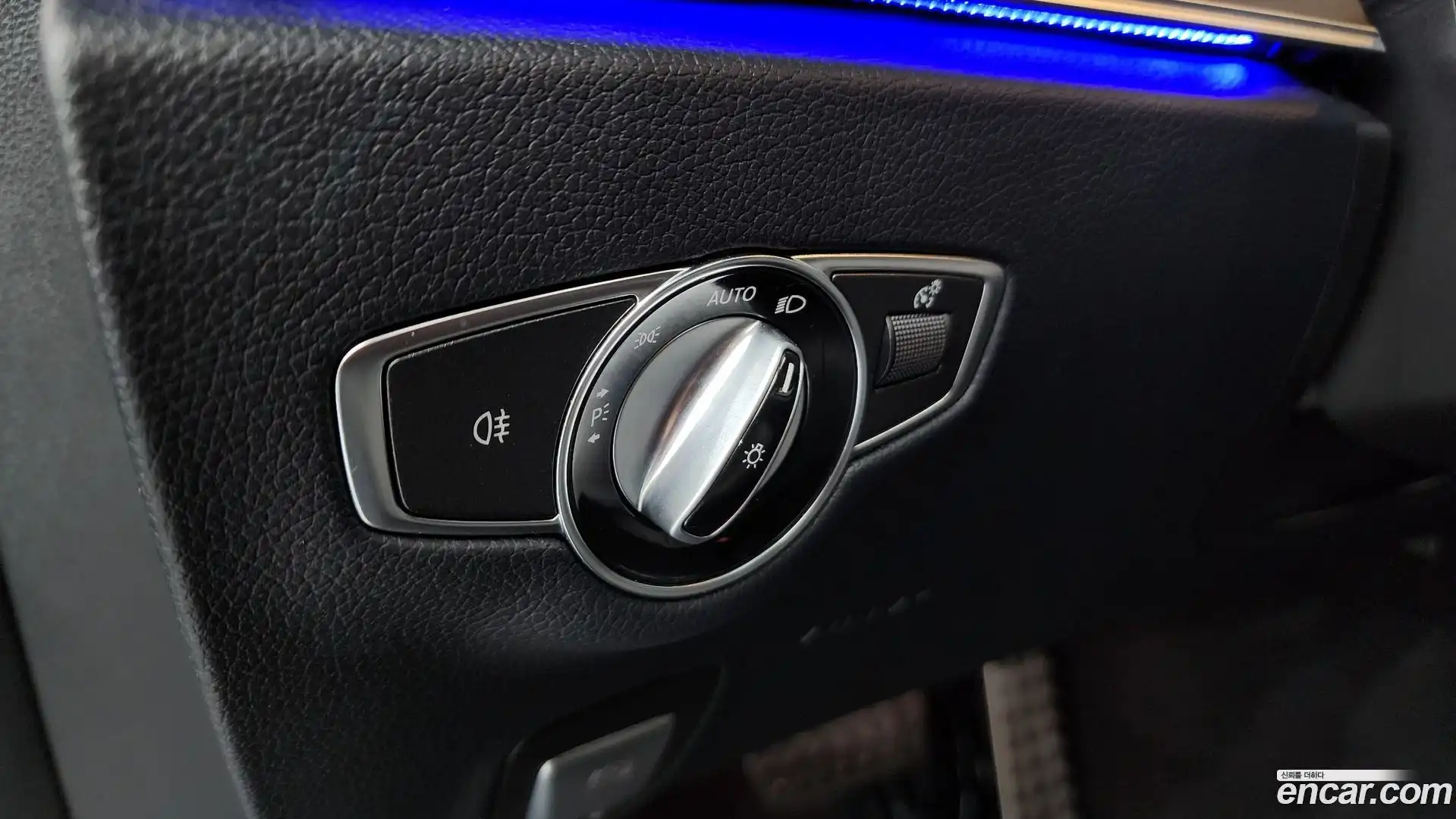 CLS-Class Mercedes-Benz 2022.3-OPTION-040