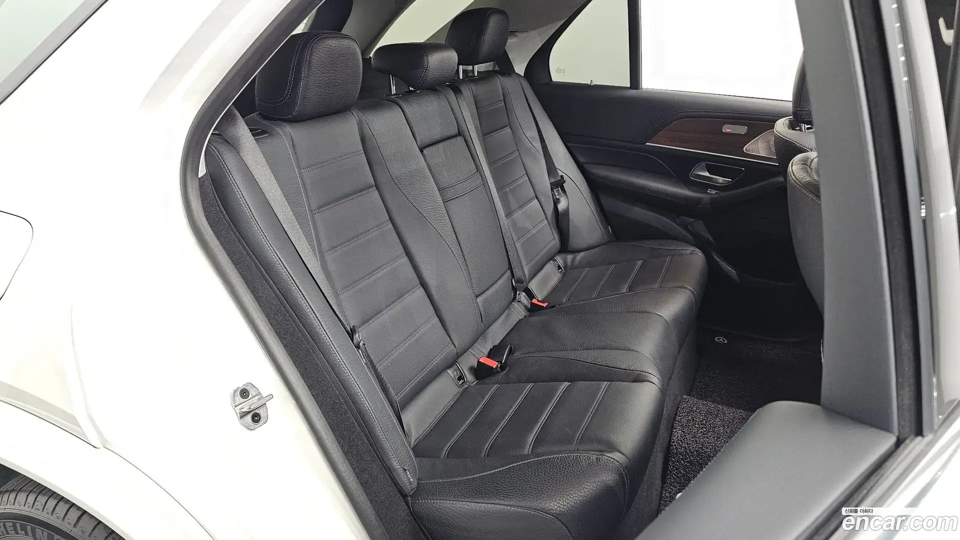 GLE-Class Mercedes-Benz 2021.7-OPTION-015