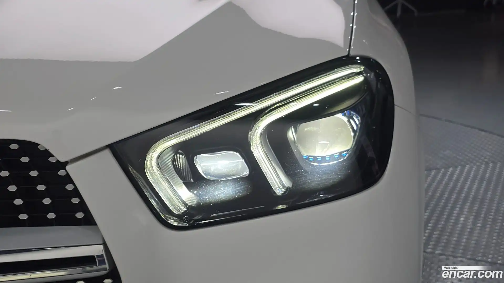 GLE-Class Mercedes-Benz 2021.7-OUTER-032