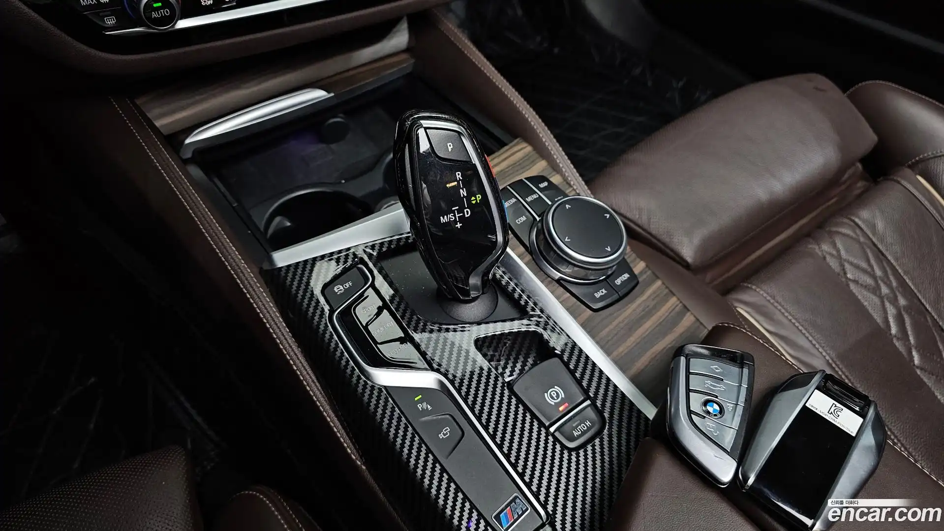 5-Series BMW 2017.10-INNER-009