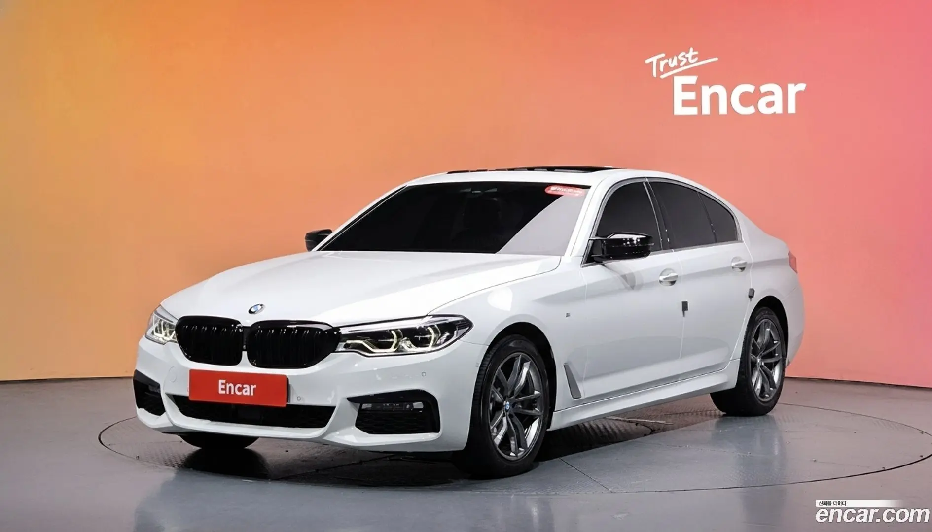 Main__Slider__Photo:5-Series BMW 2017.10-0