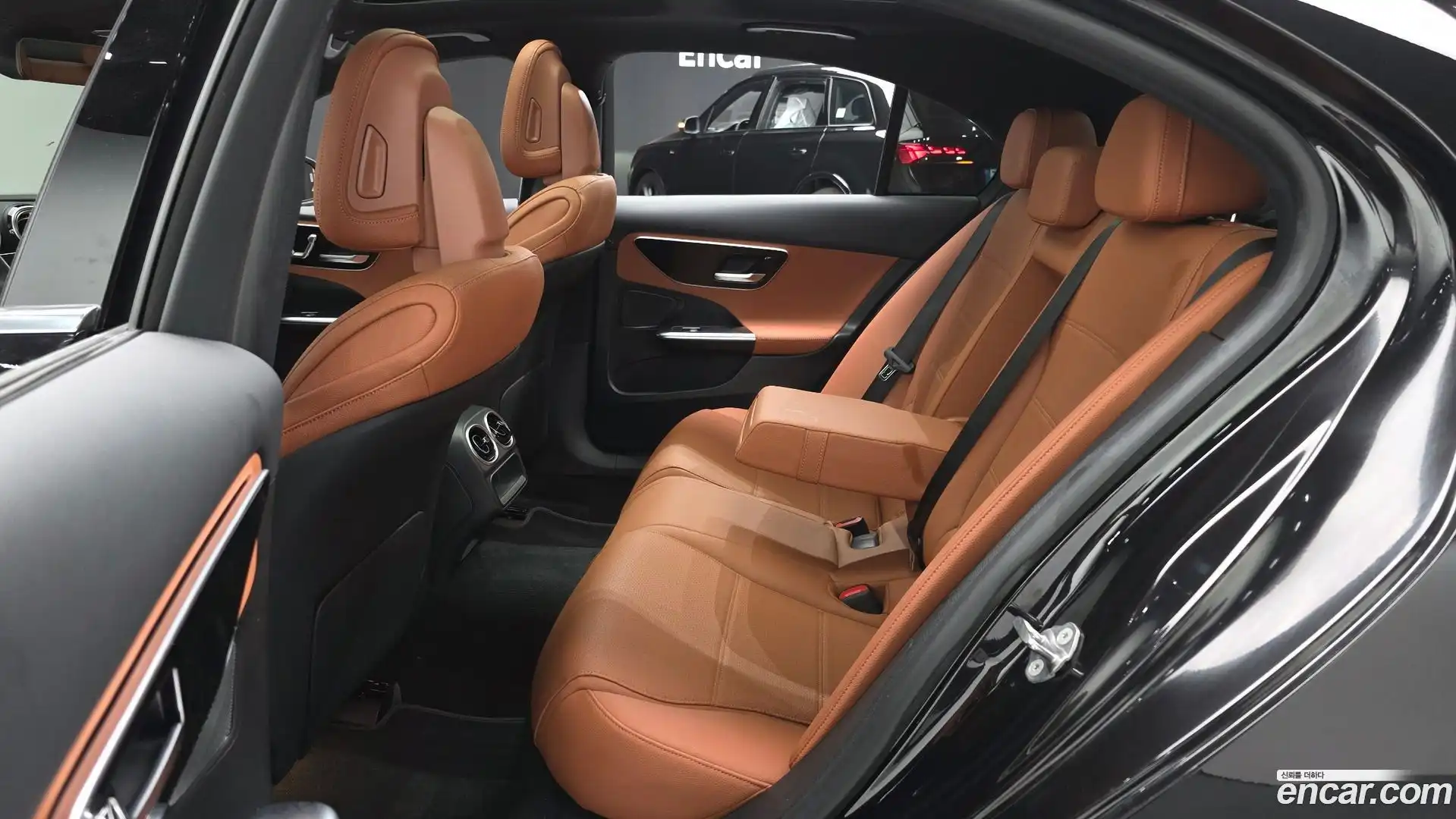 C-Class Mercedes-Benz 2023.3-OPTION-015