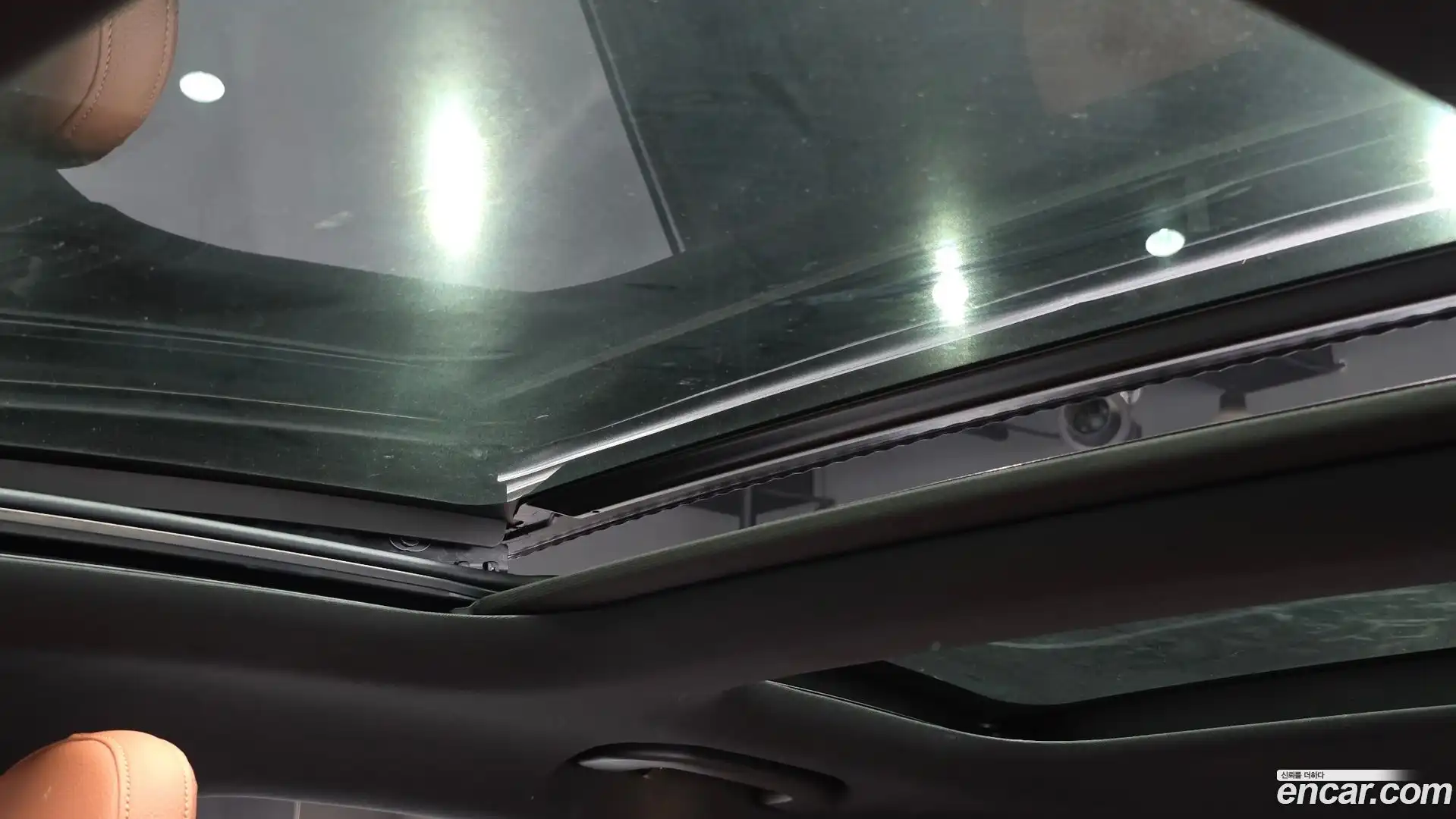 C-Class Mercedes-Benz 2023.3-OPTION-022