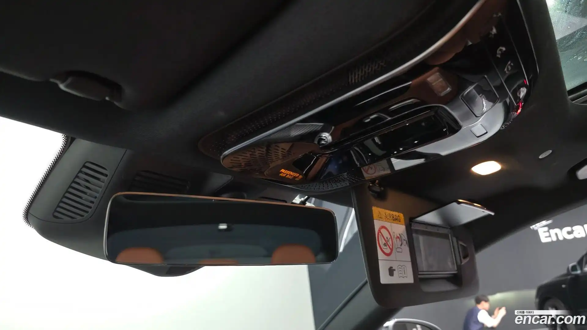 C-Class Mercedes-Benz 2023.3-OPTION-023