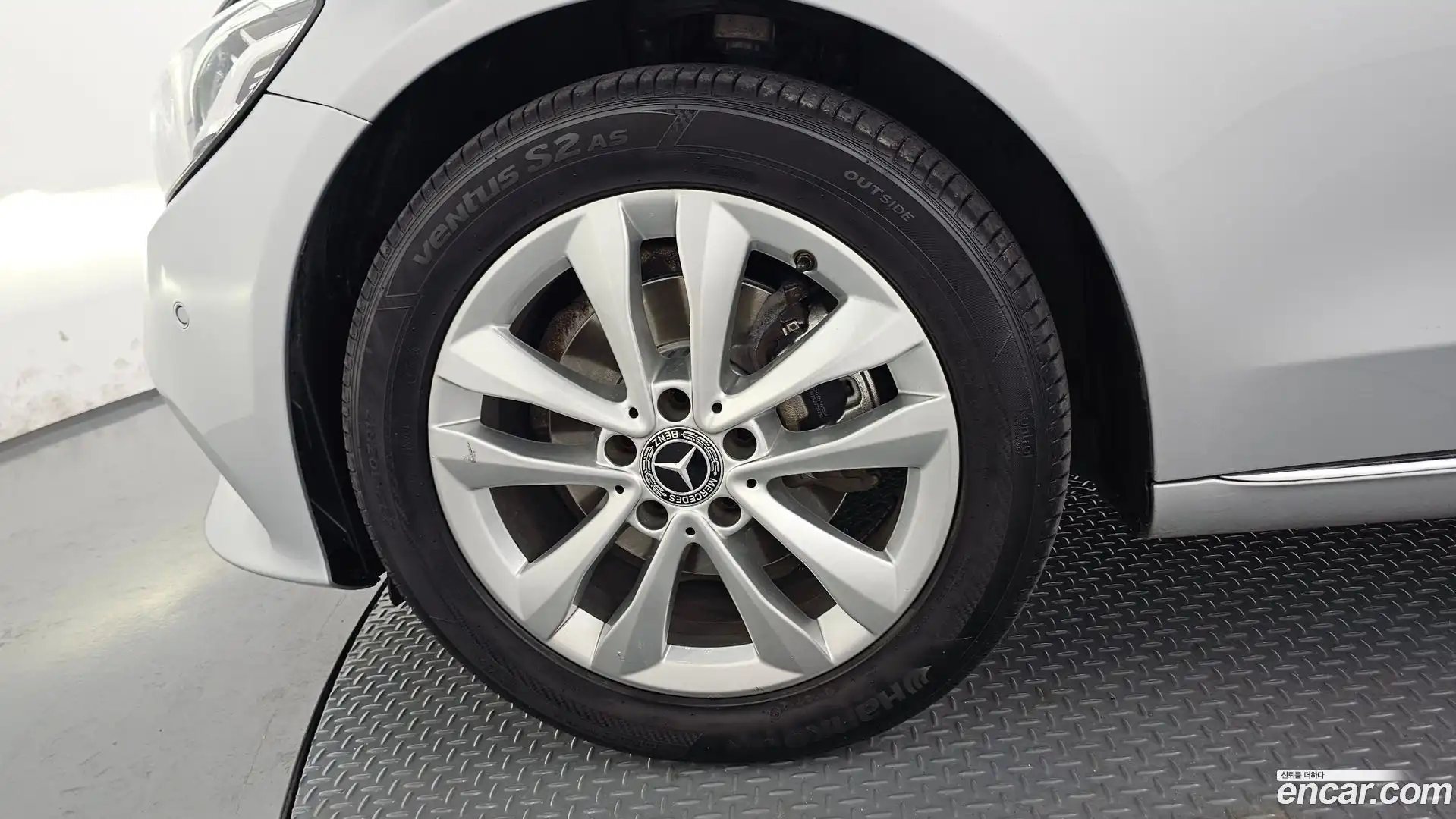 C-Class Mercedes-Benz 2019.2-OUTER-005