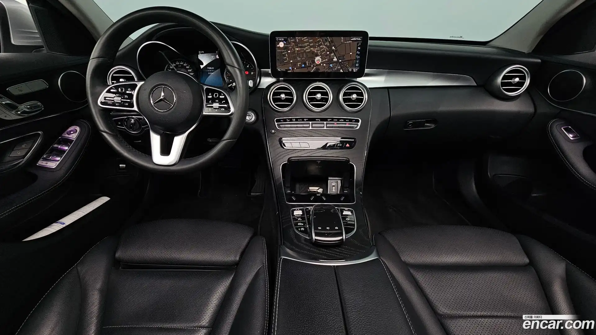 C-Class Mercedes-Benz 2019.2-INNER-007