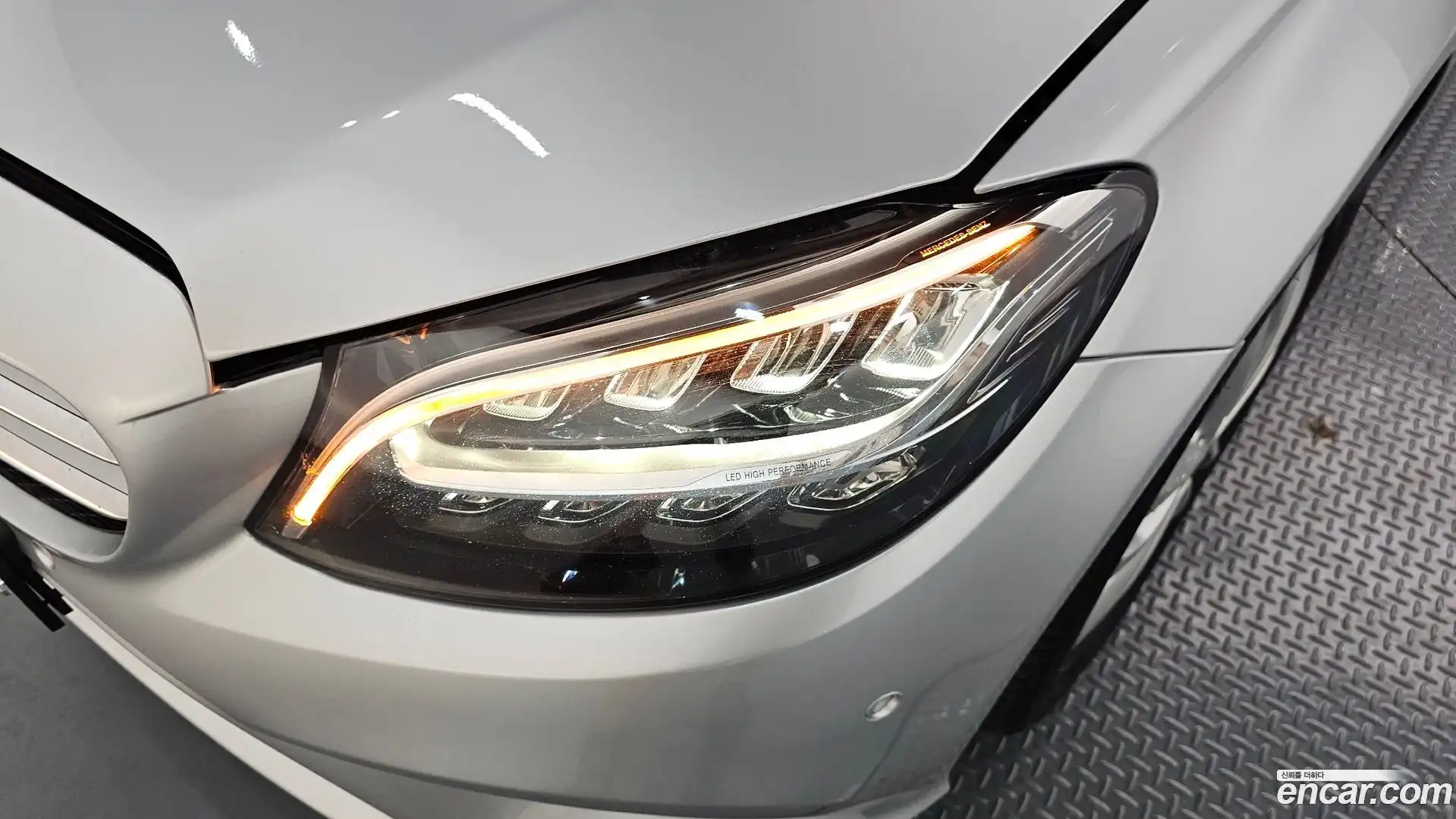 C-Class Mercedes-Benz 2019.2-OUTER-032