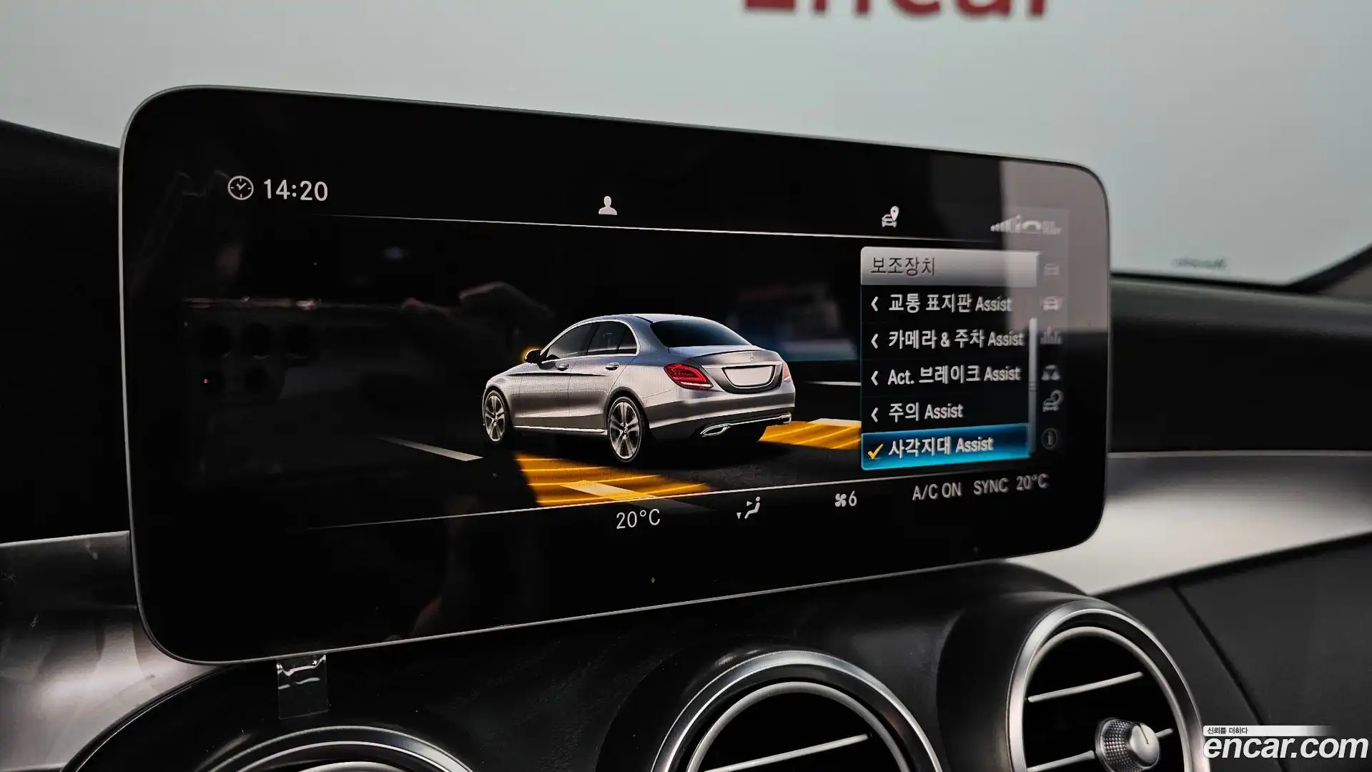 C-Class Mercedes-Benz 2019.2-OPTION-044