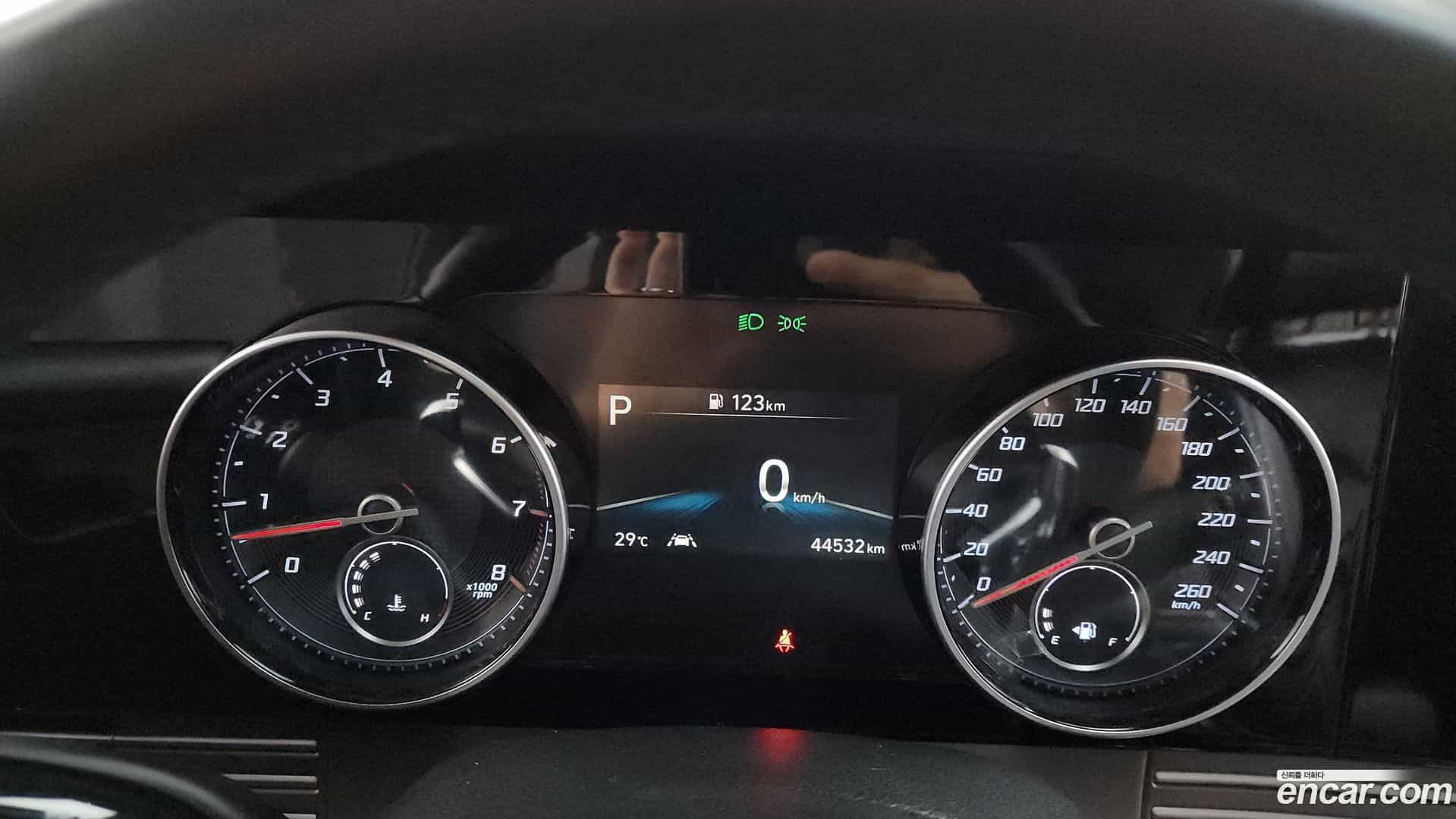 Grandeur Hyundai 2020.5-INNER-008