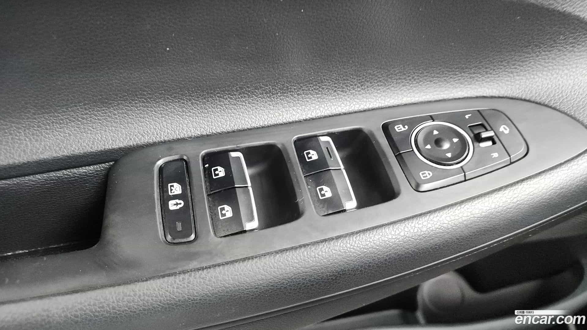 Grandeur Hyundai 2020.5-OPTION-043