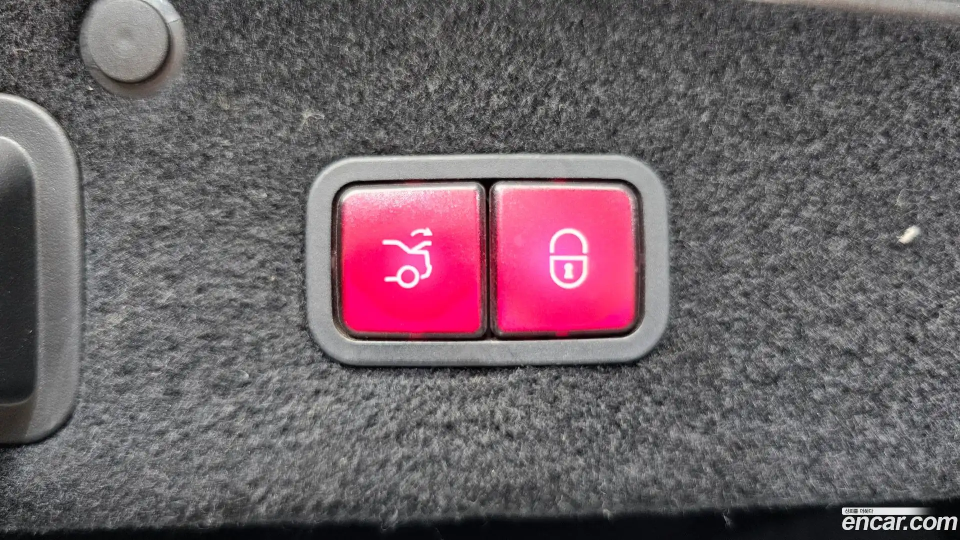 S-Class Mercedes-Benz 2015.1-OPTION-024