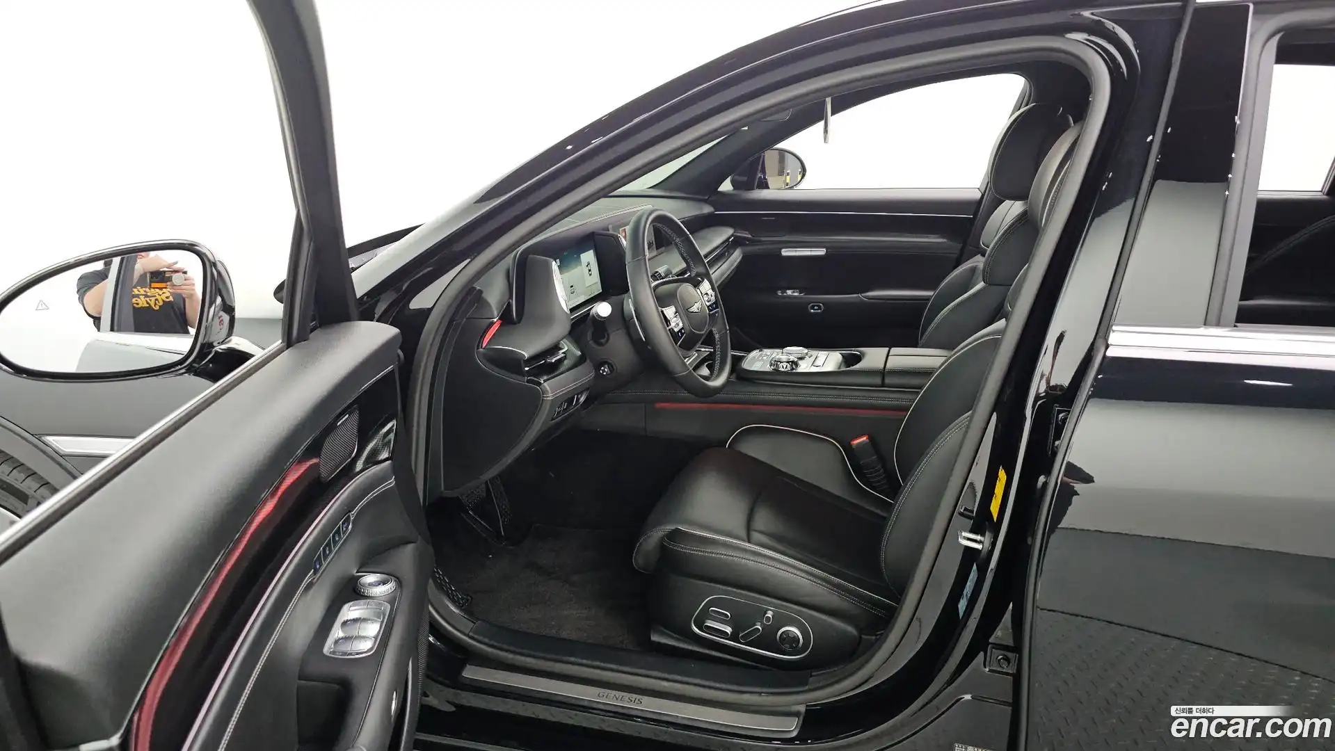 G90 Genesis 2025.1-INNER-010