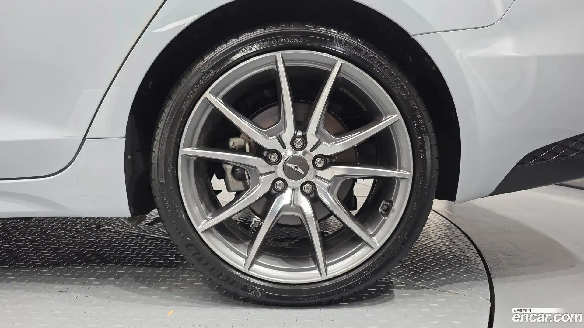 G70 Genesis 2021.9-OUTER-031