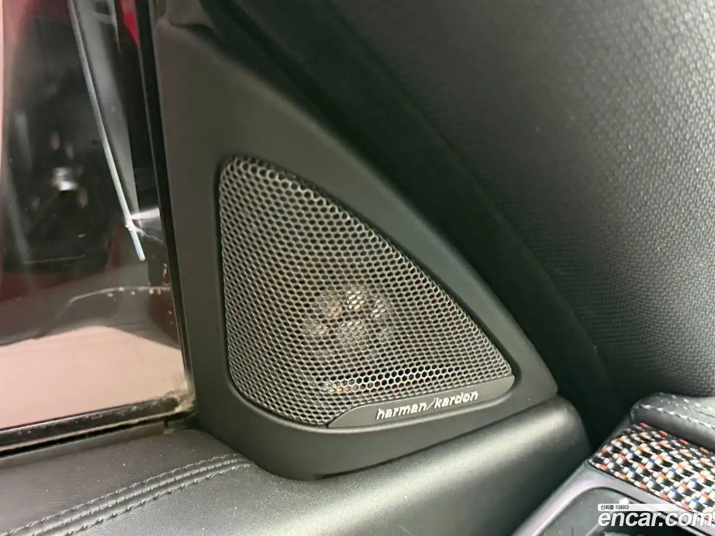 M4 BMW 2020.5-OPTION-024
