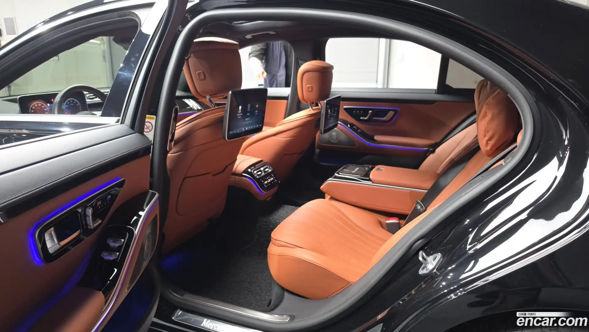 S-Class Mercedes-Benz 2022.5-OPTION-015