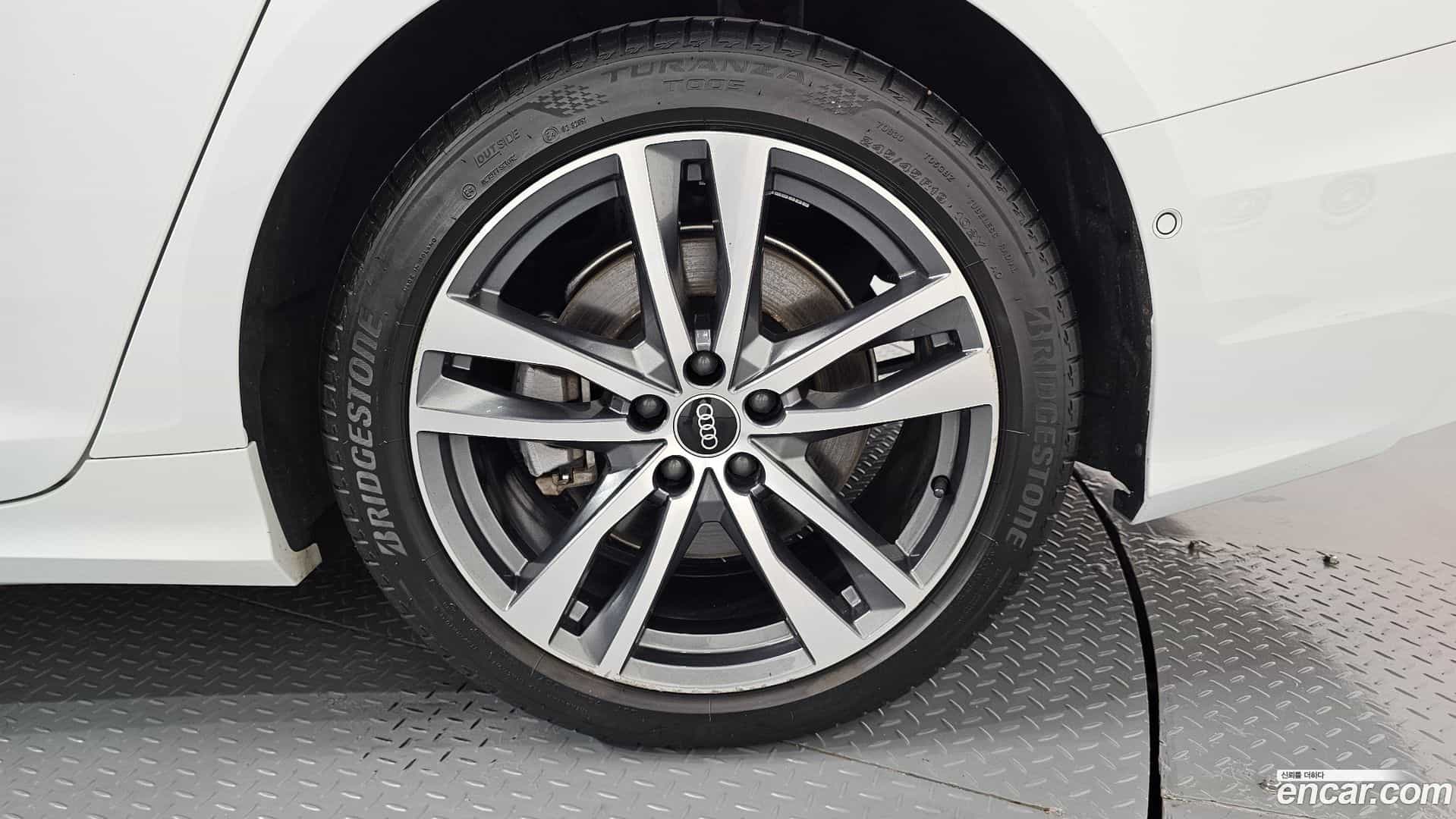 A6 Audi 2023.4-OUTER-031