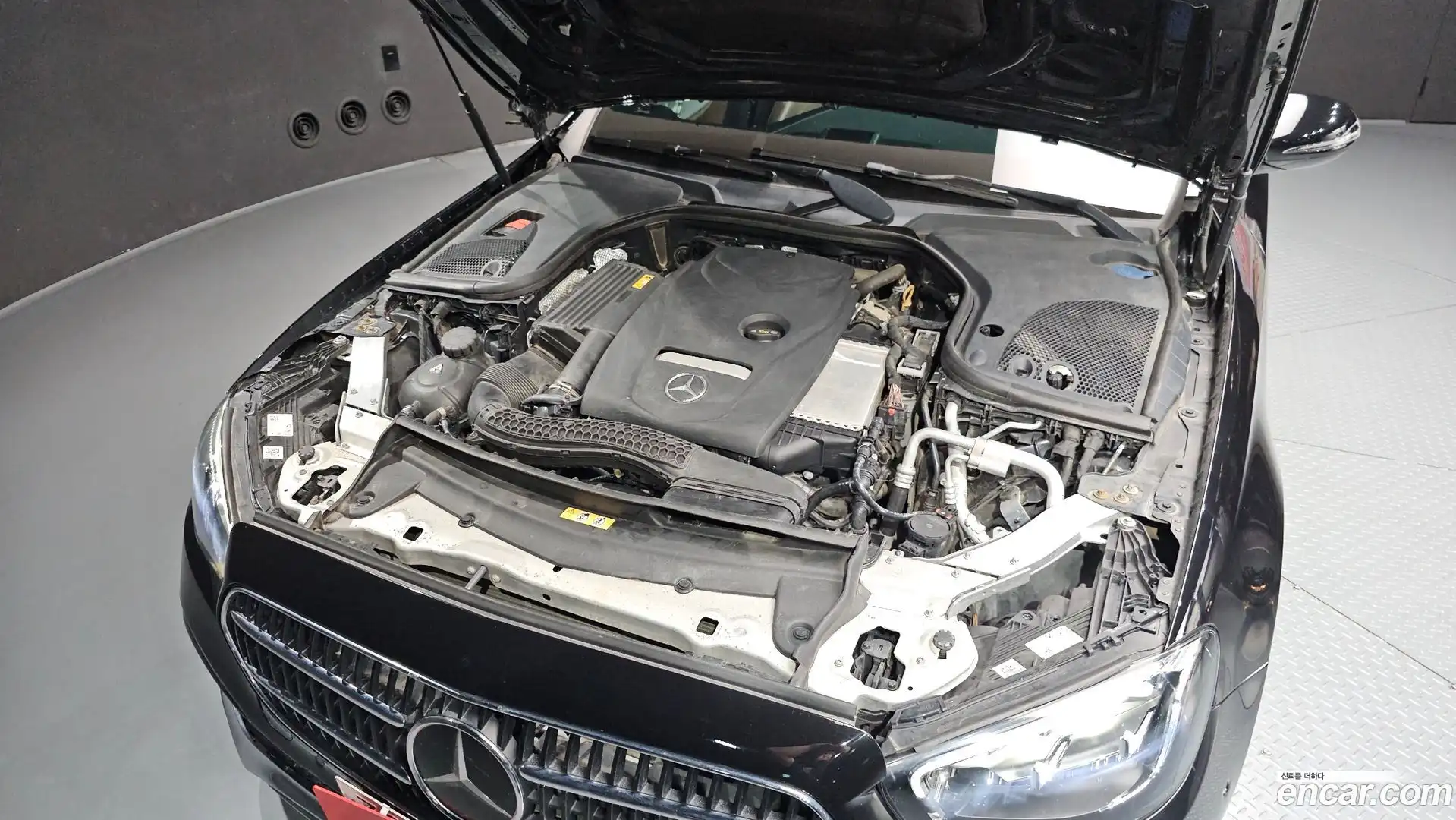 E-Class Mercedes-Benz 2021.3-OUTER-006