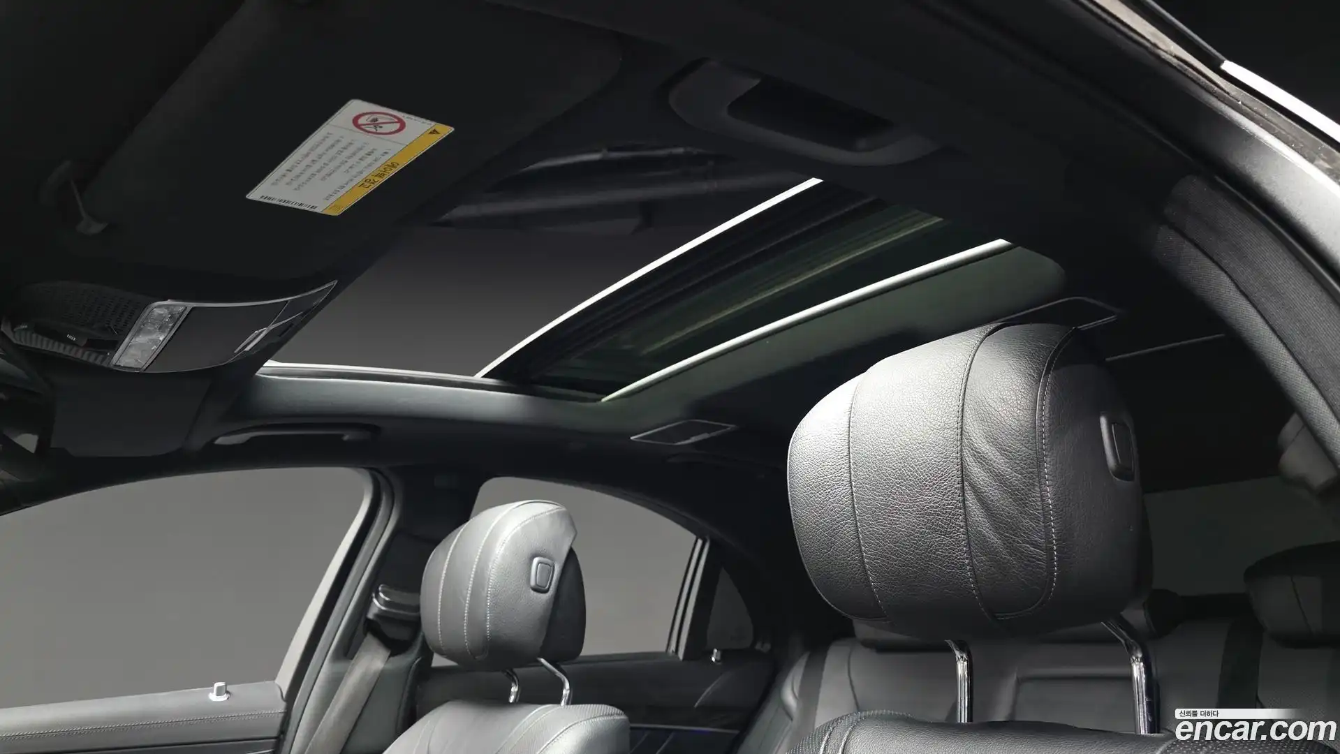 S-Class Mercedes-Benz 2015.9-OPTION-022