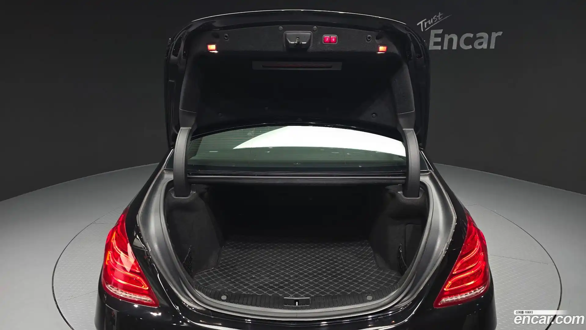 S-Class Mercedes-Benz 2015.9-OPTION-024