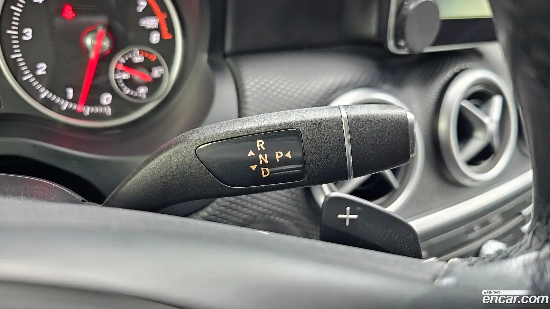 A-Class Mercedes-Benz 2017.0-INNER-009