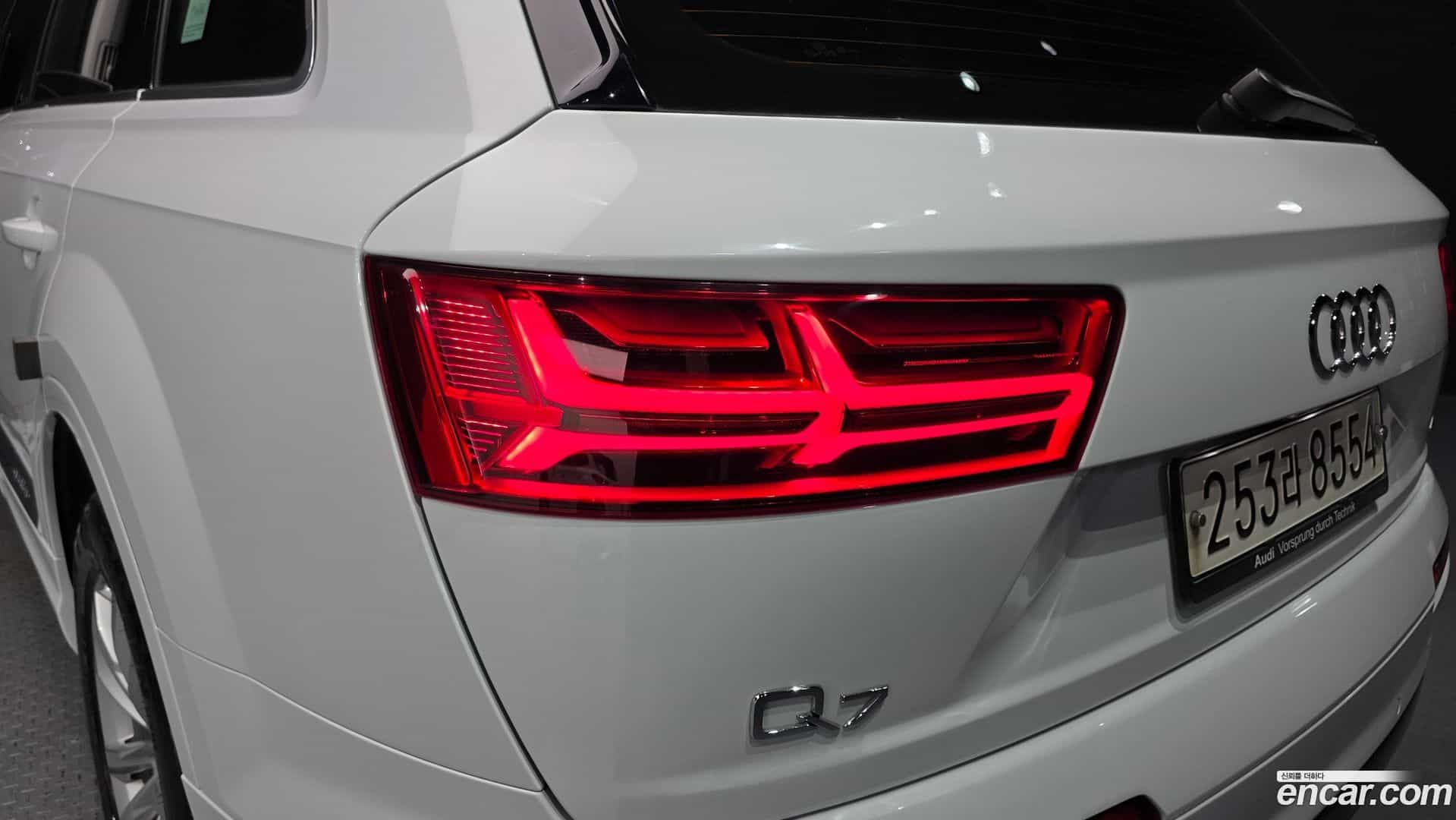 Q7 Audi 2019.8-OUTER-033