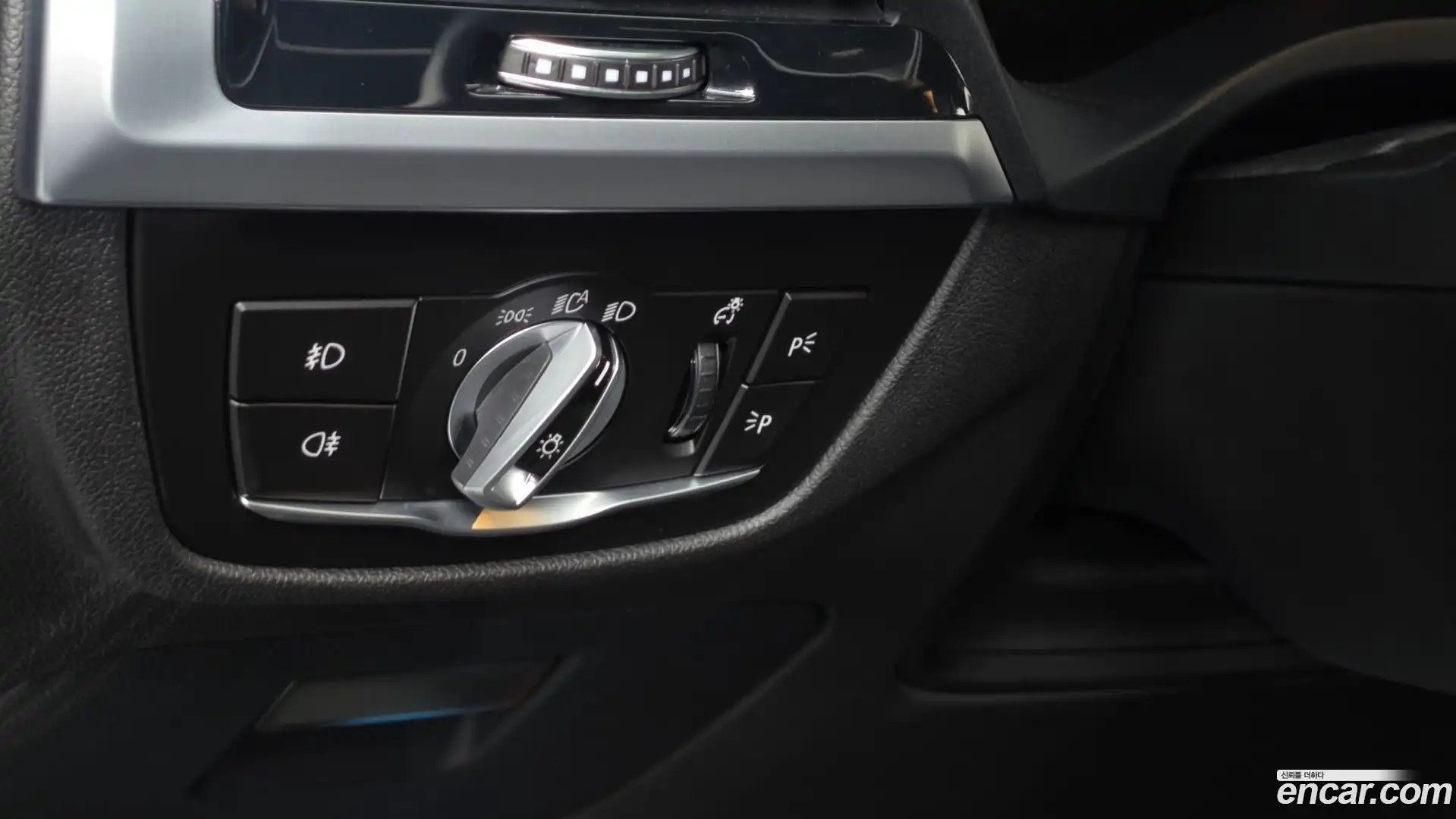 X4 BMW 2021.5-OPTION-024