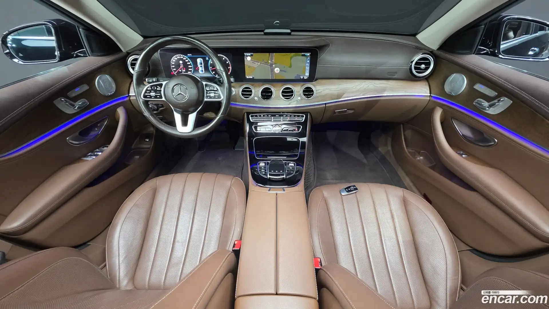 E-Class Mercedes-Benz 2020.3-INNER-007