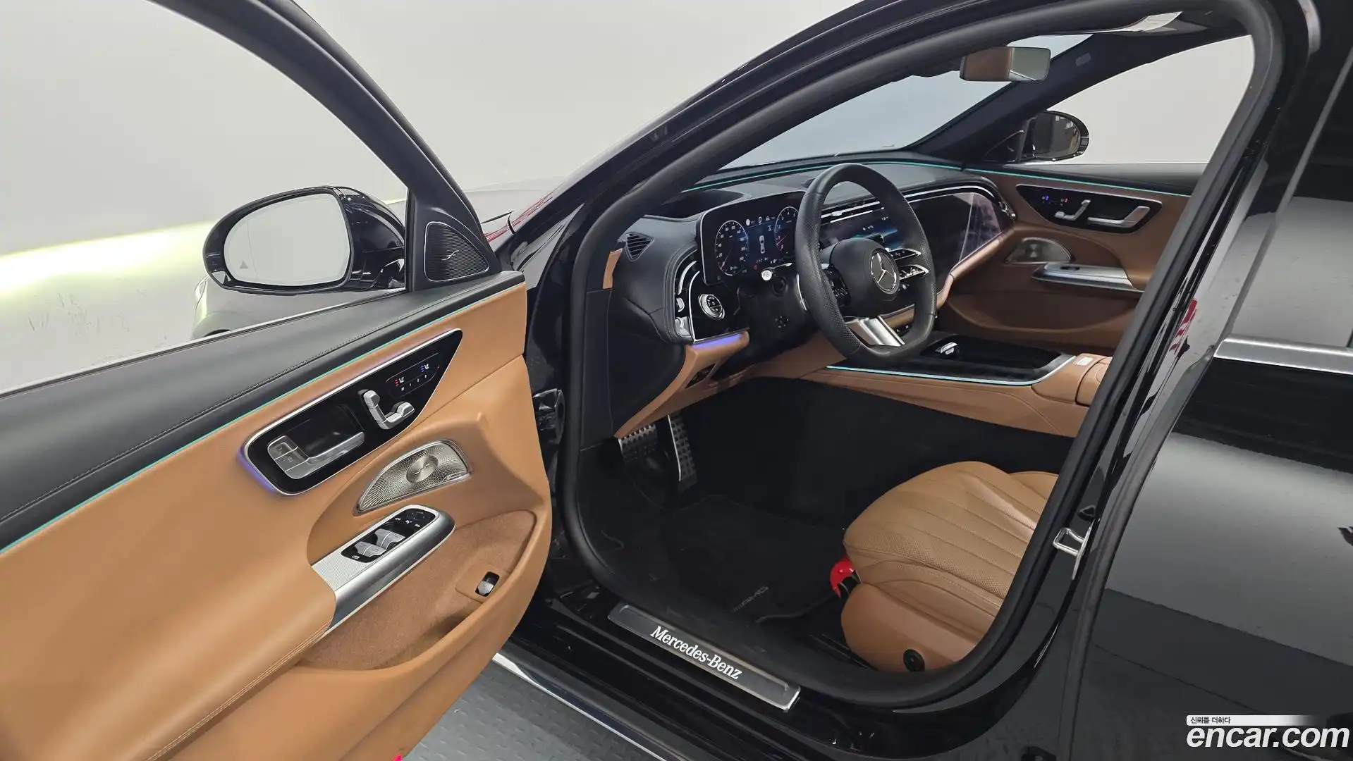 E-Class Mercedes-Benz 2025.5-INNER-010